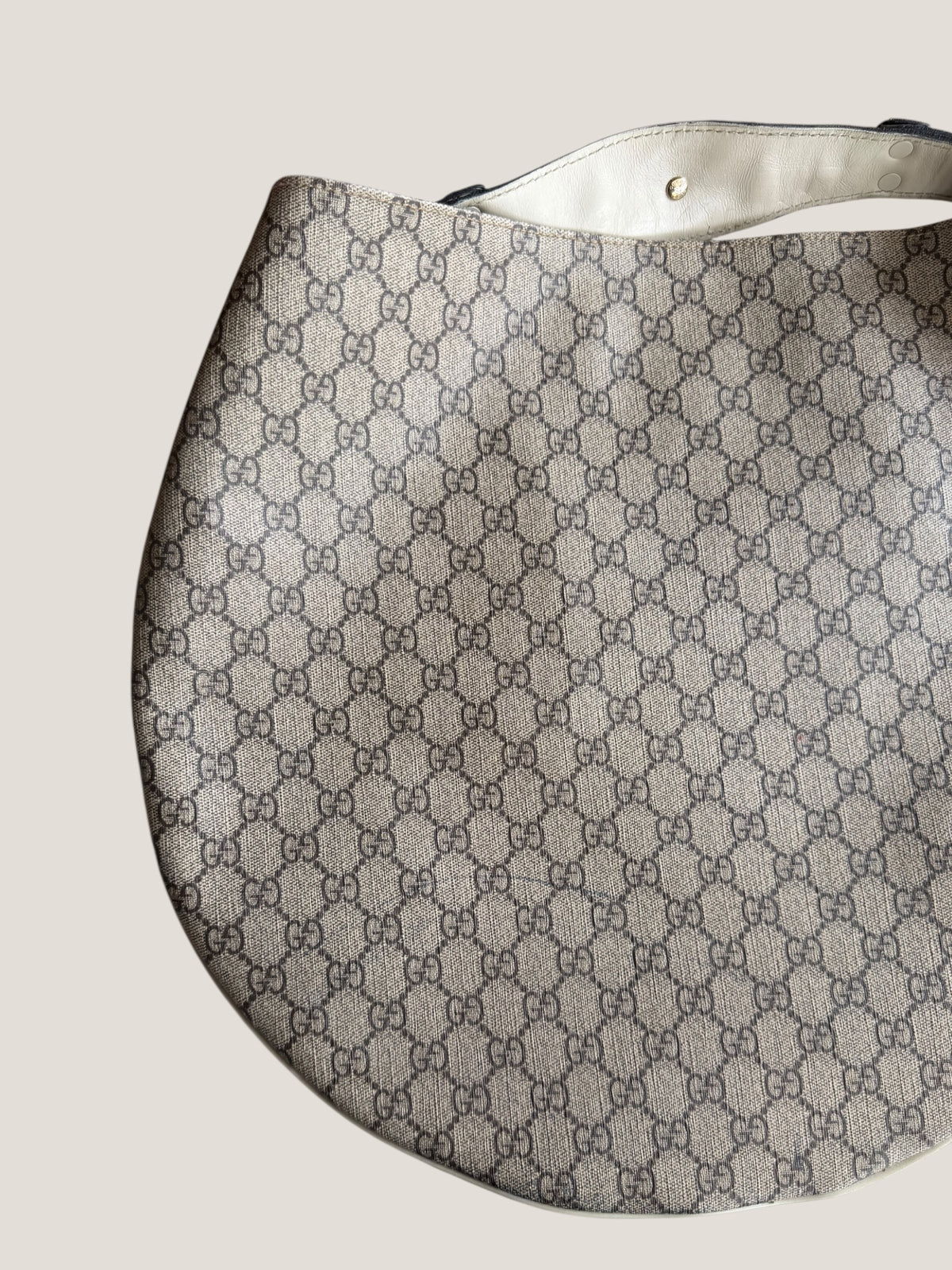 Gucci Hobo GG Supreme