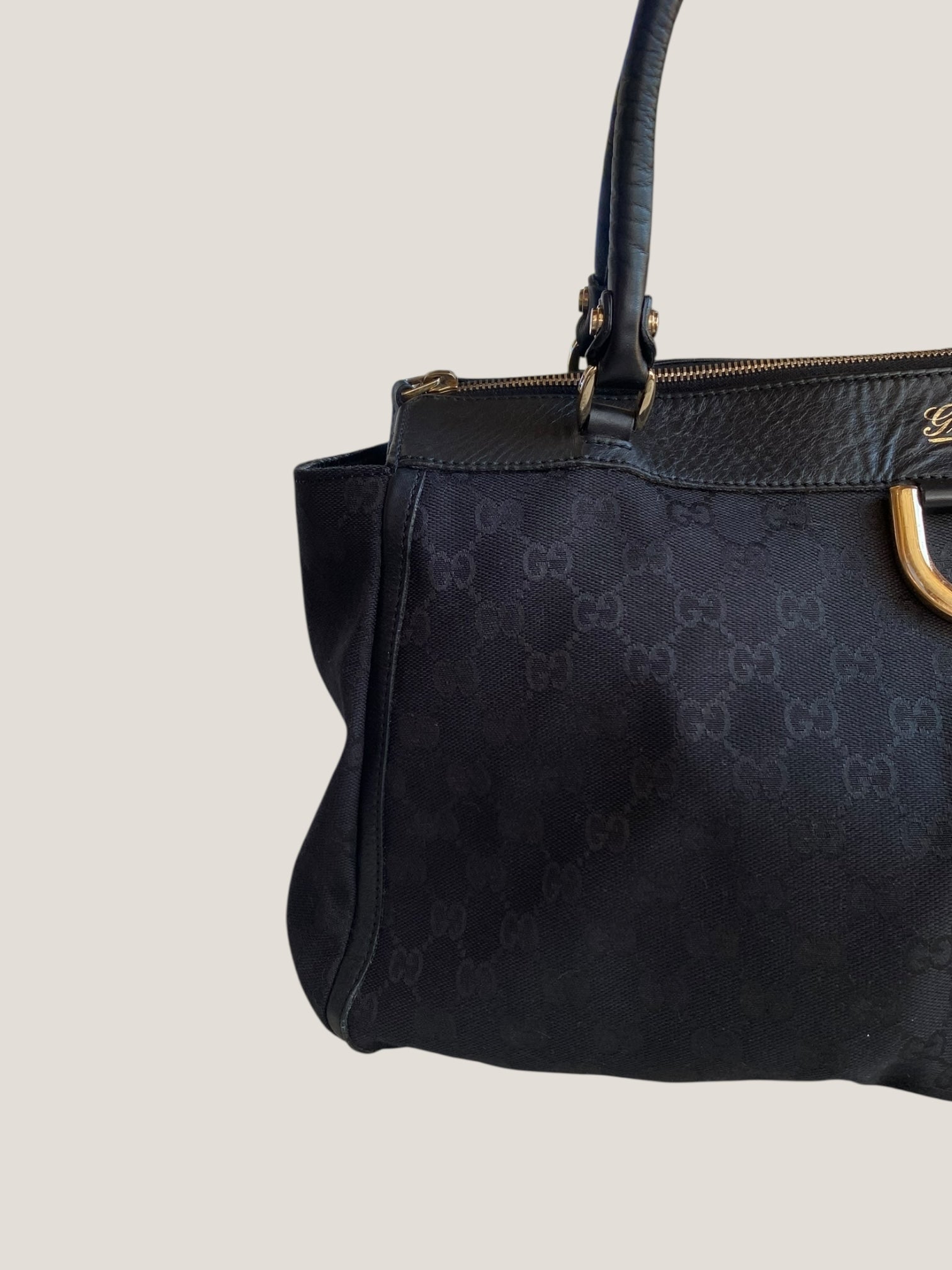 Gucci D ring GG monogram