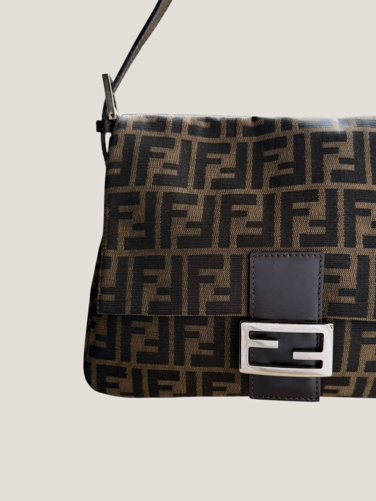 Fendi Mamma Baguette Zucca