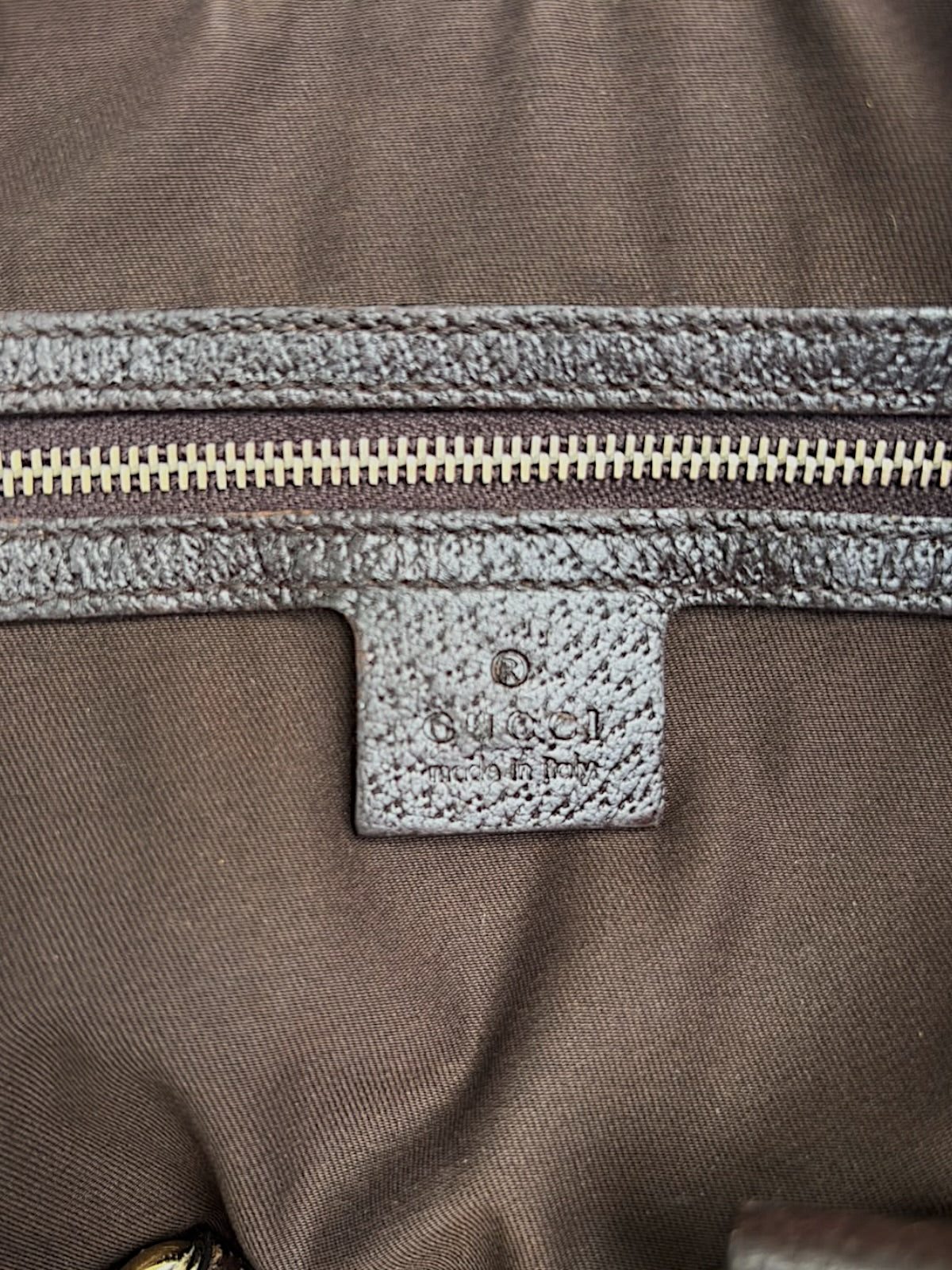 Gucci Boston Charmy