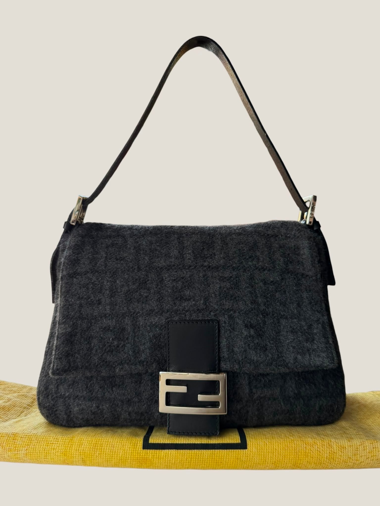 Fendi Mama Baguette FF Wool