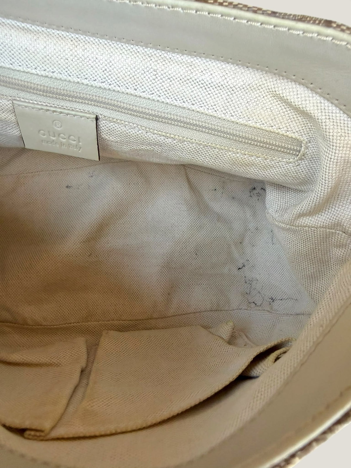 Gucci Sukey Flap GG Canvas