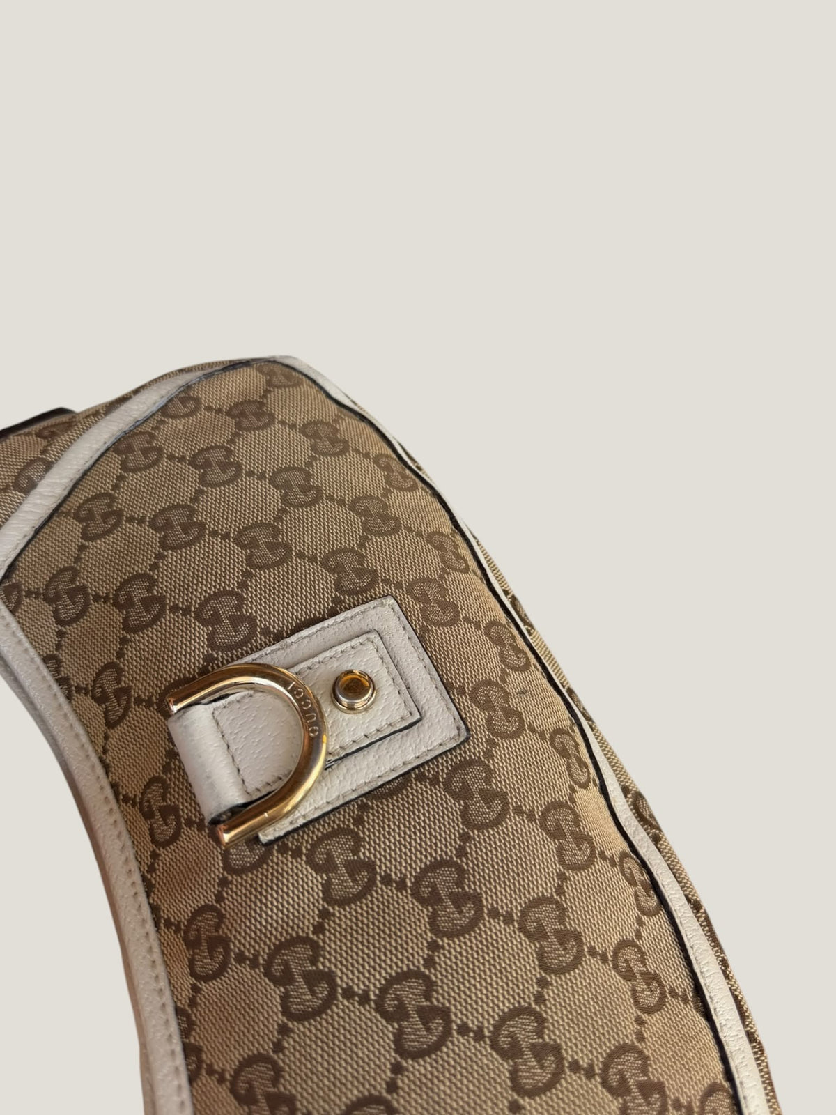 Gucci D-Ring Pochette