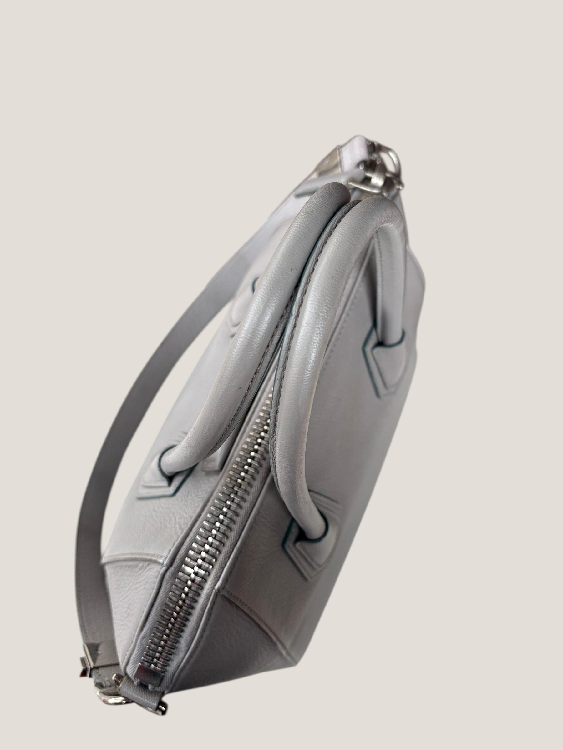 Givenchy Antigona Small