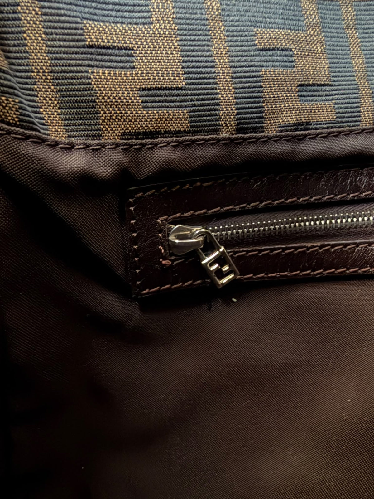 Fendi Mamma Baguette Zucca