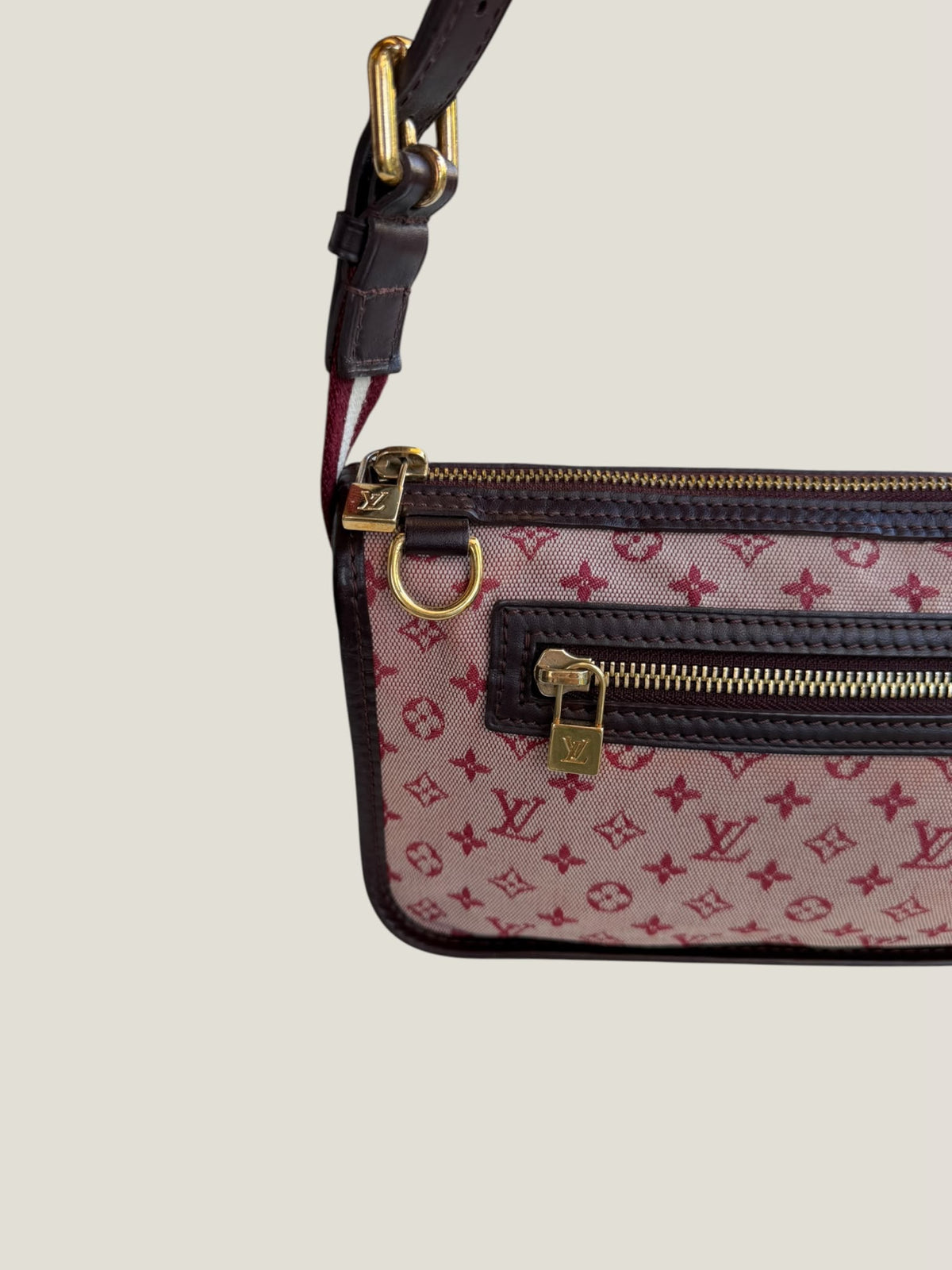 Louis Vuitton Monogram Mini Lin Pochette