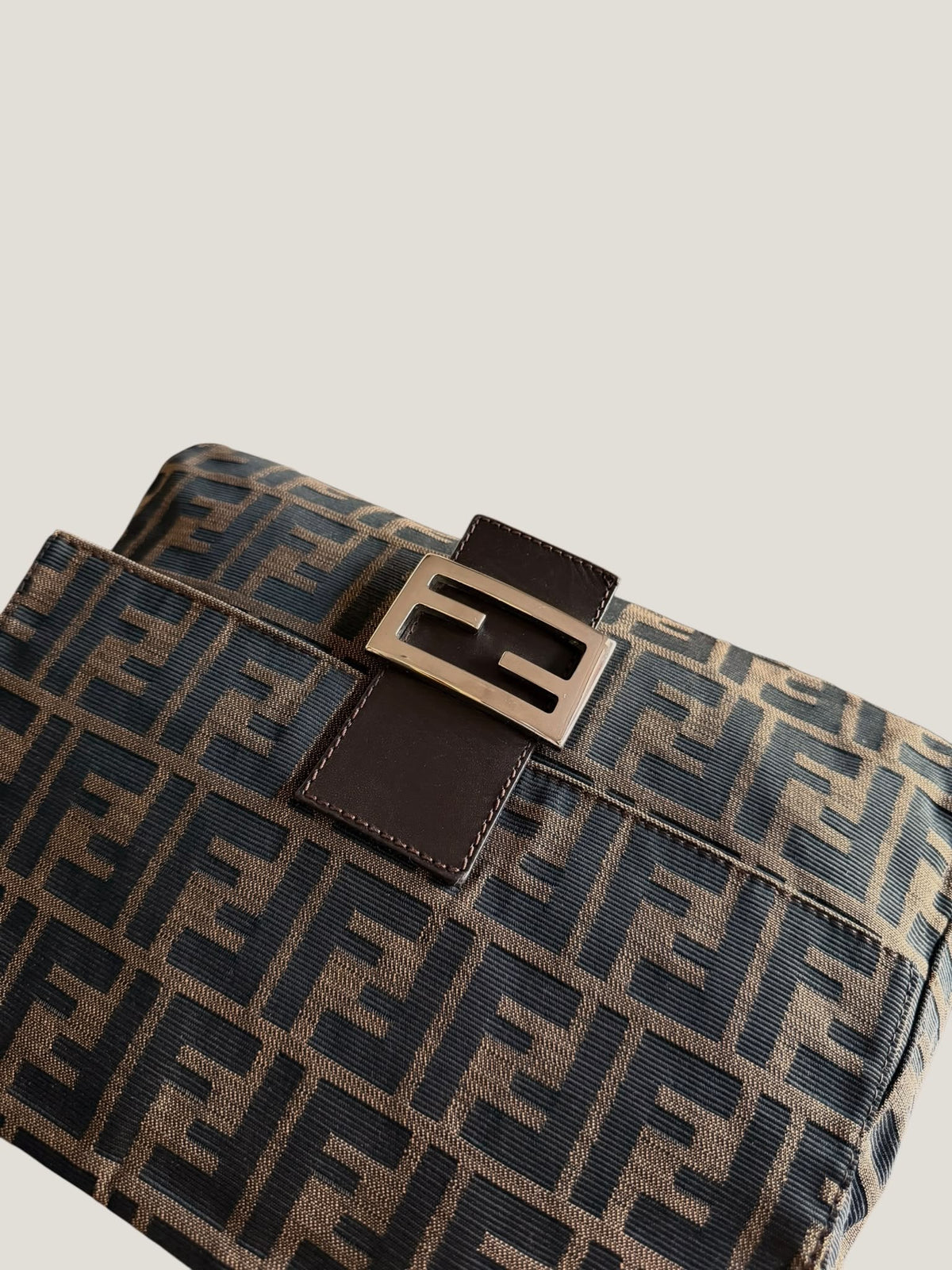 Fendi Mamma Baguette Zucca