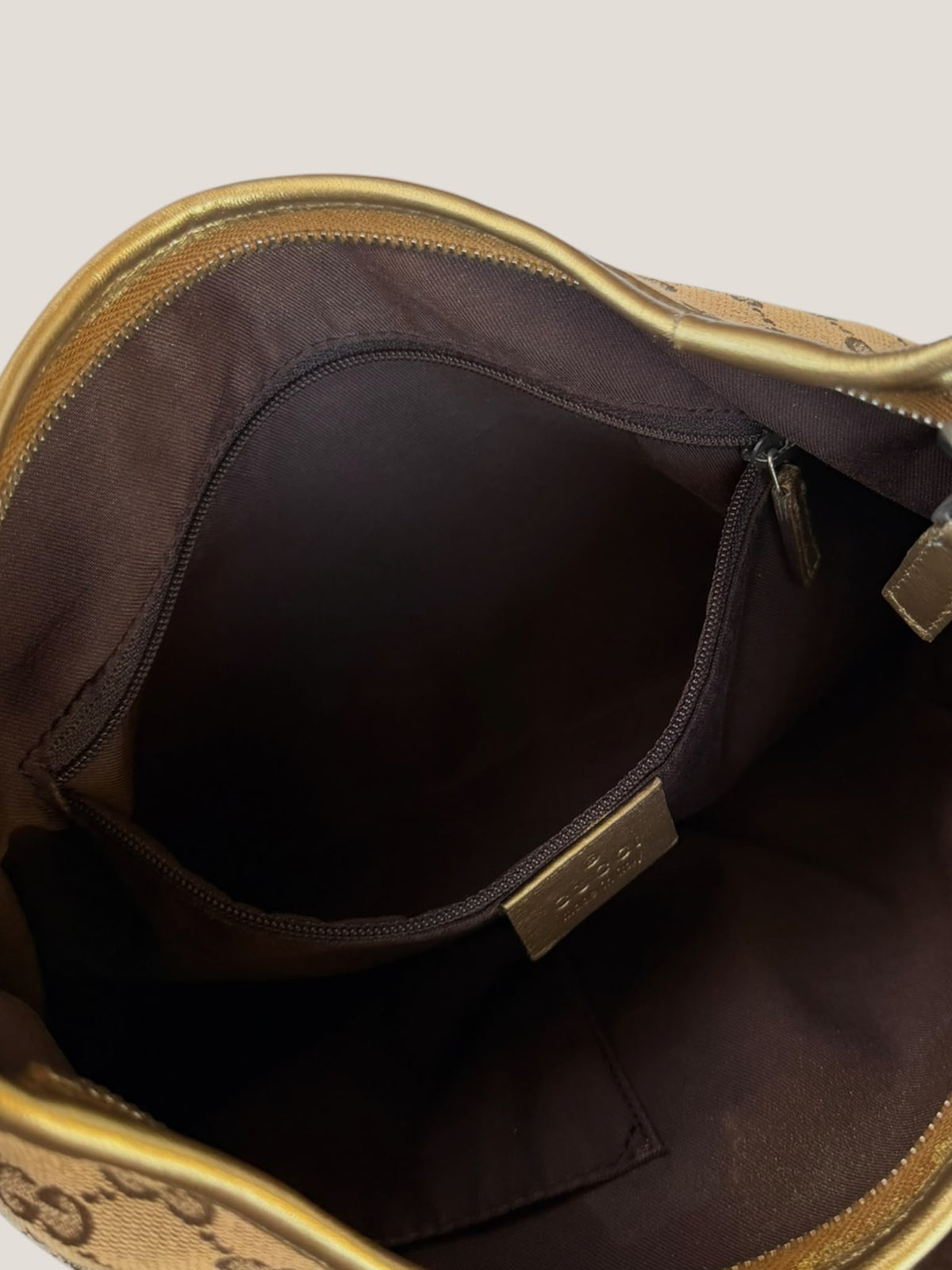 Gucci Abbey D-Ring Hobo