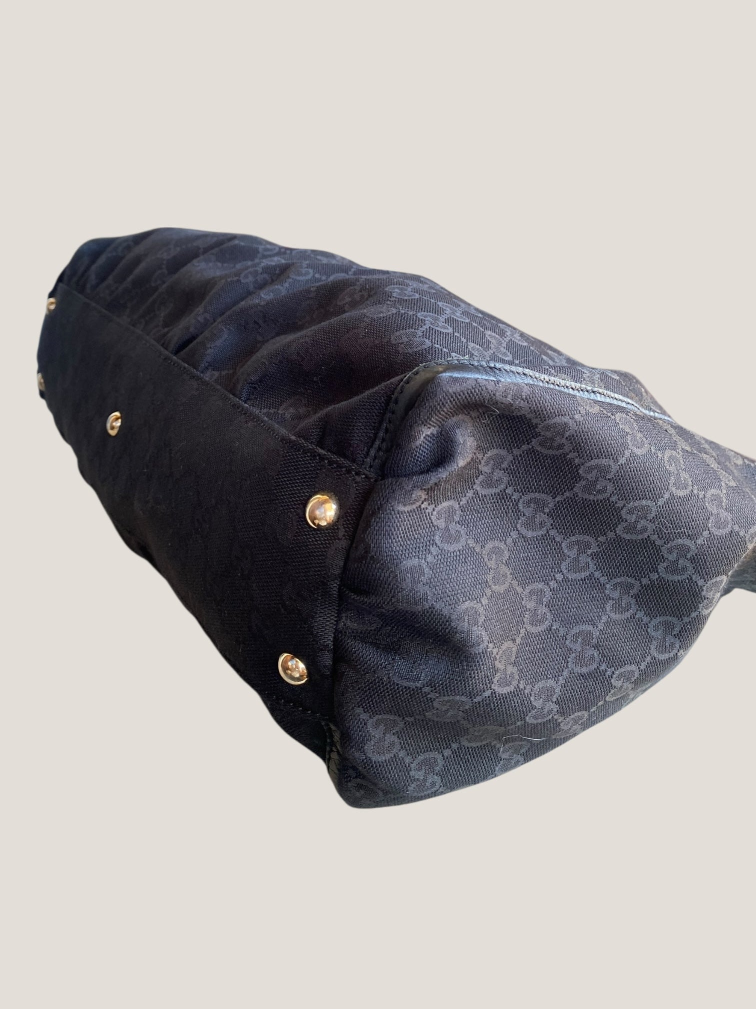 Gucci D ring GG monogram