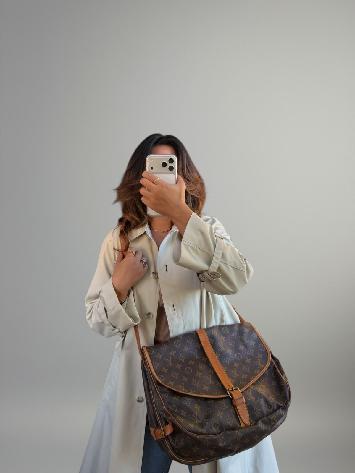 Louis Vuitton Saumur 35