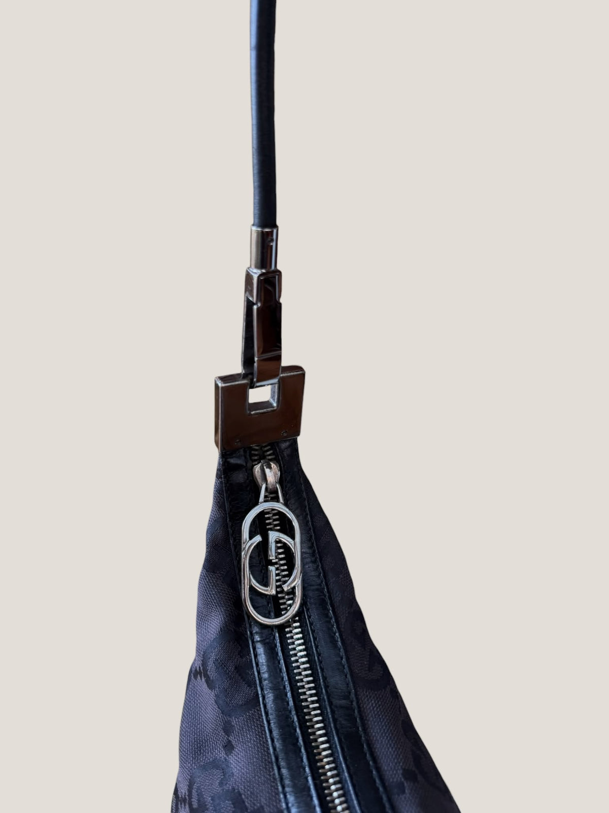 Gucci Hobo GG Canvas