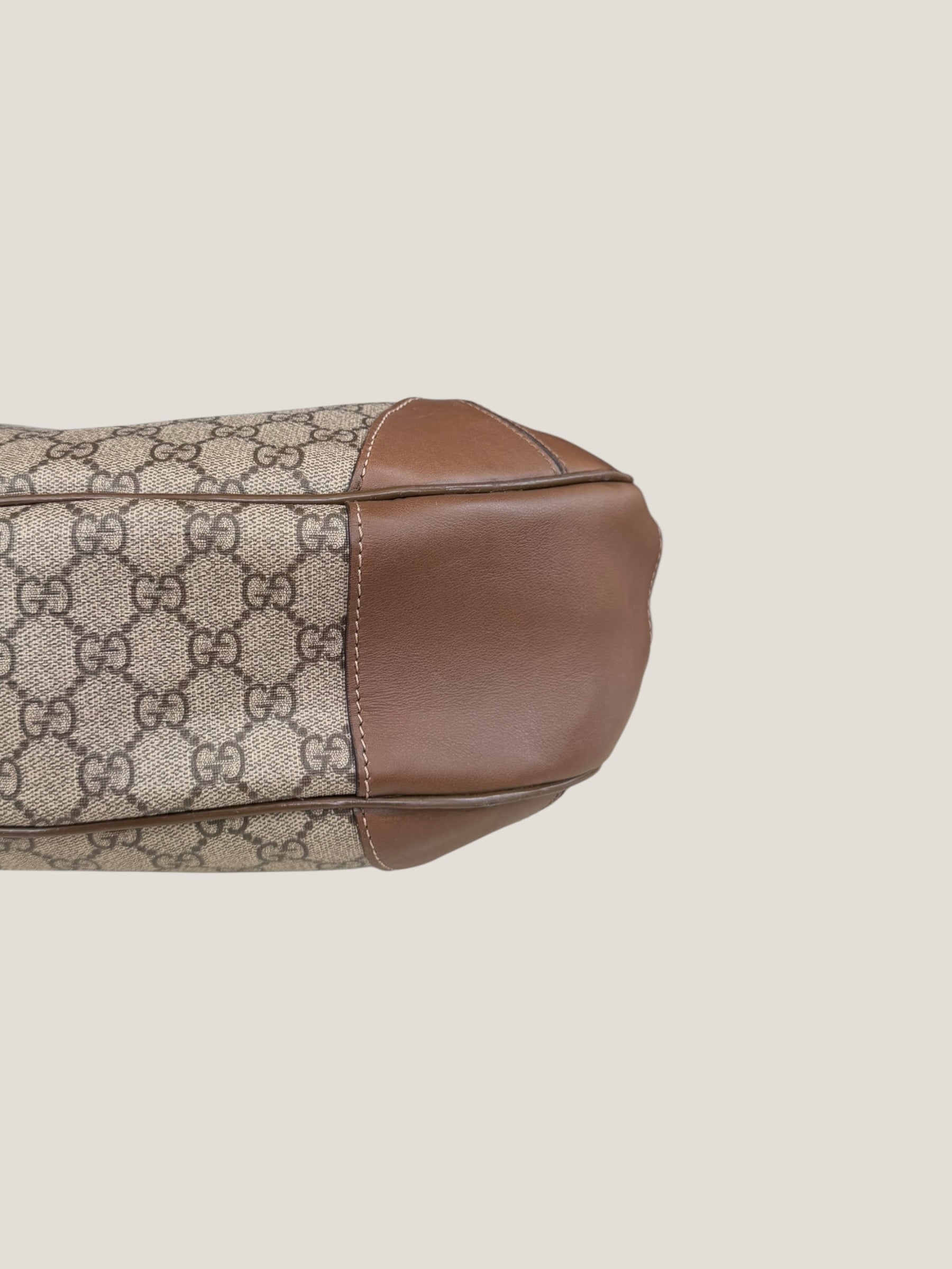 Gucci Hobo GG Supreme