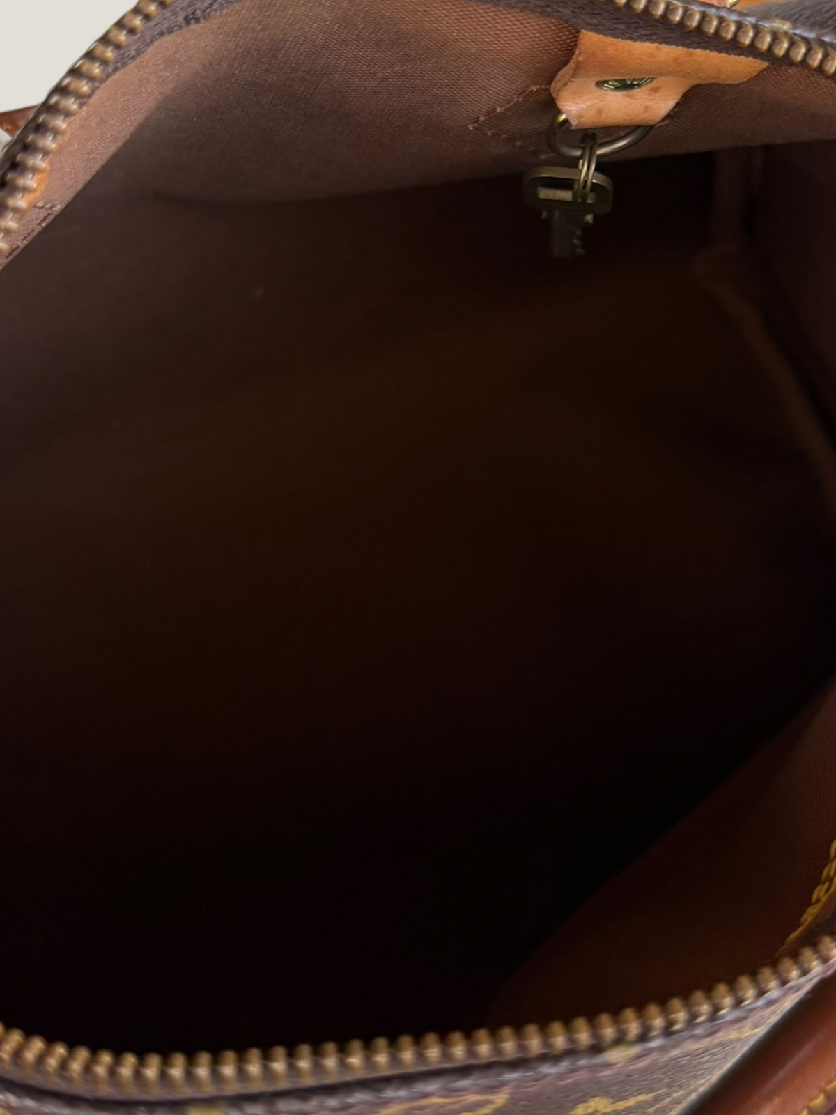 Louis Vuitton Speedy 25