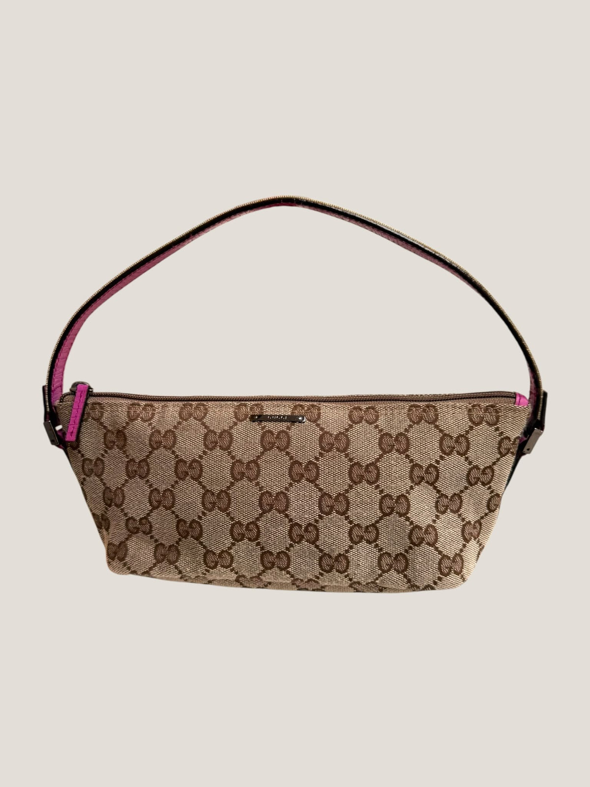 Gucci Pochette GG