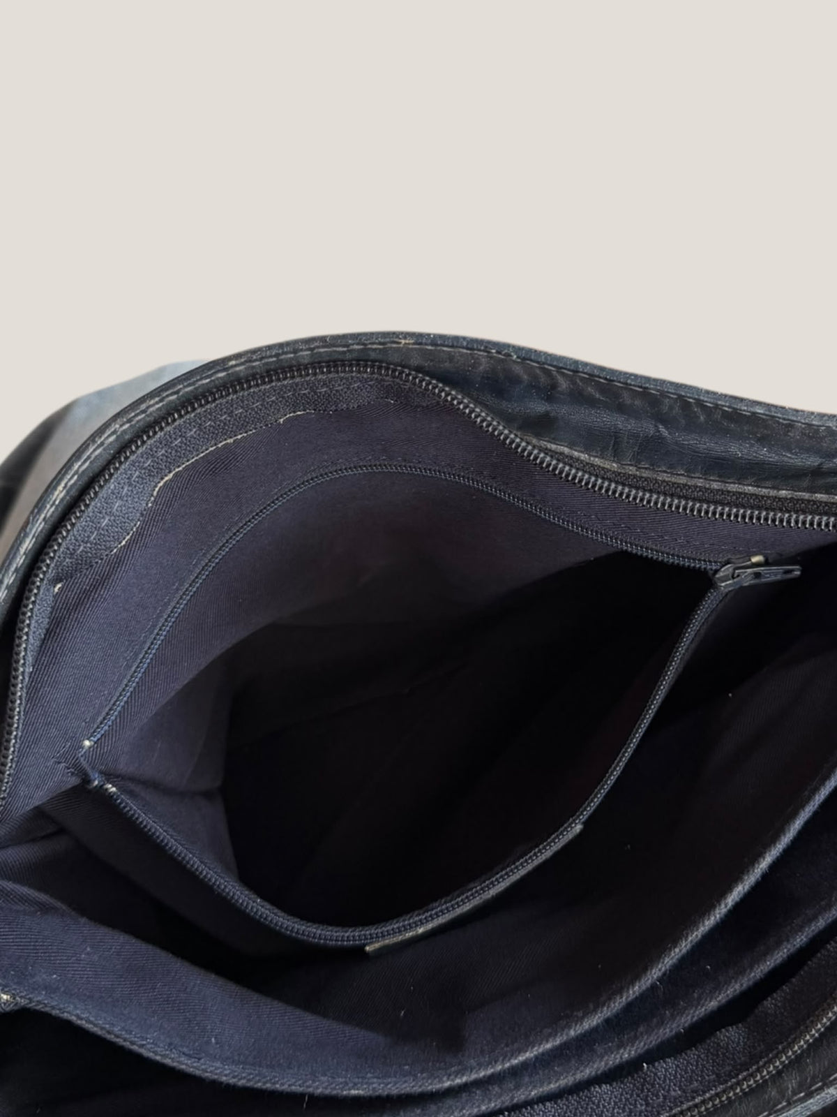 Gucci GG Supreme Web