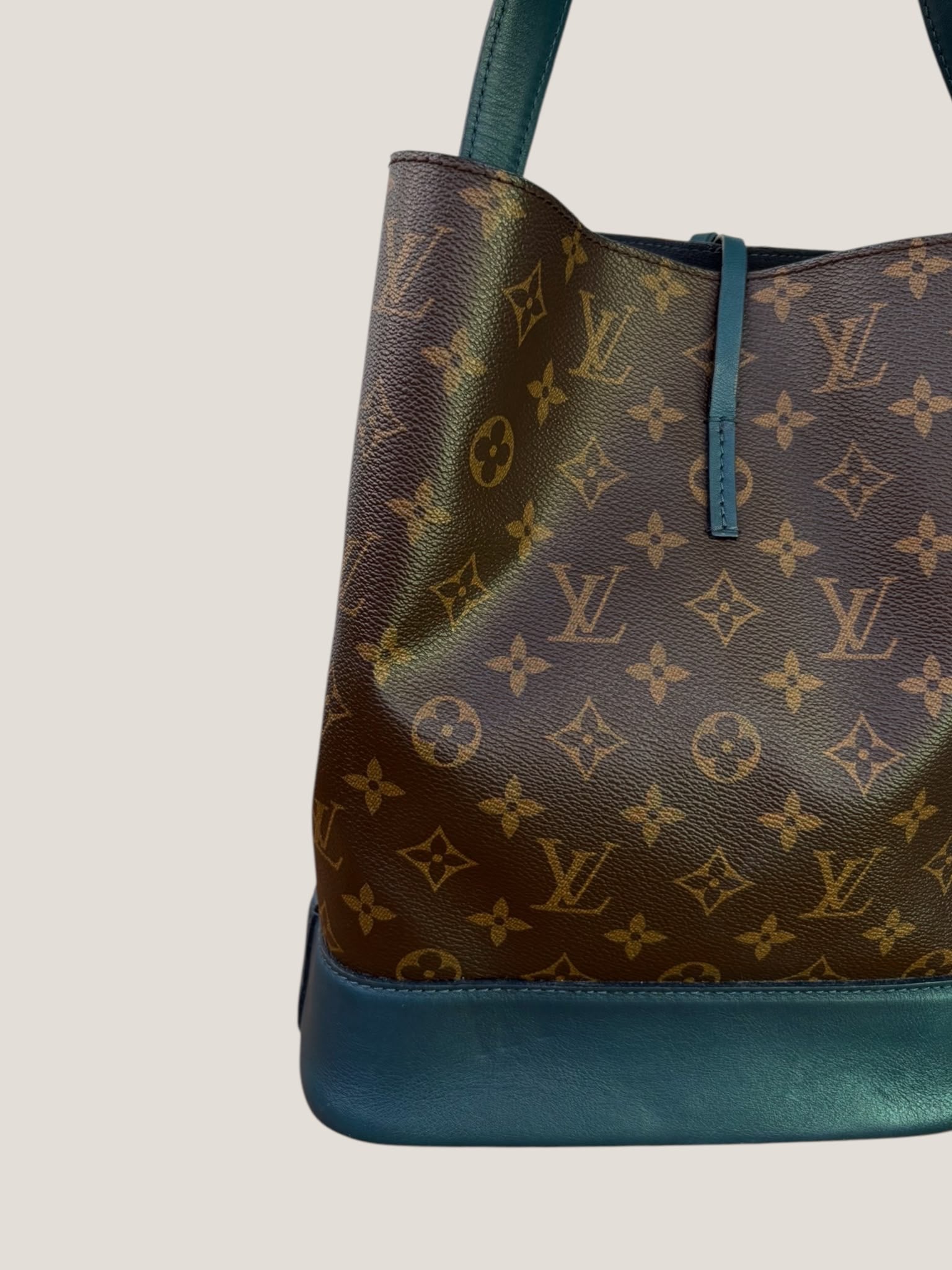 Louis Vuitton NN14 GM Monogram Idole