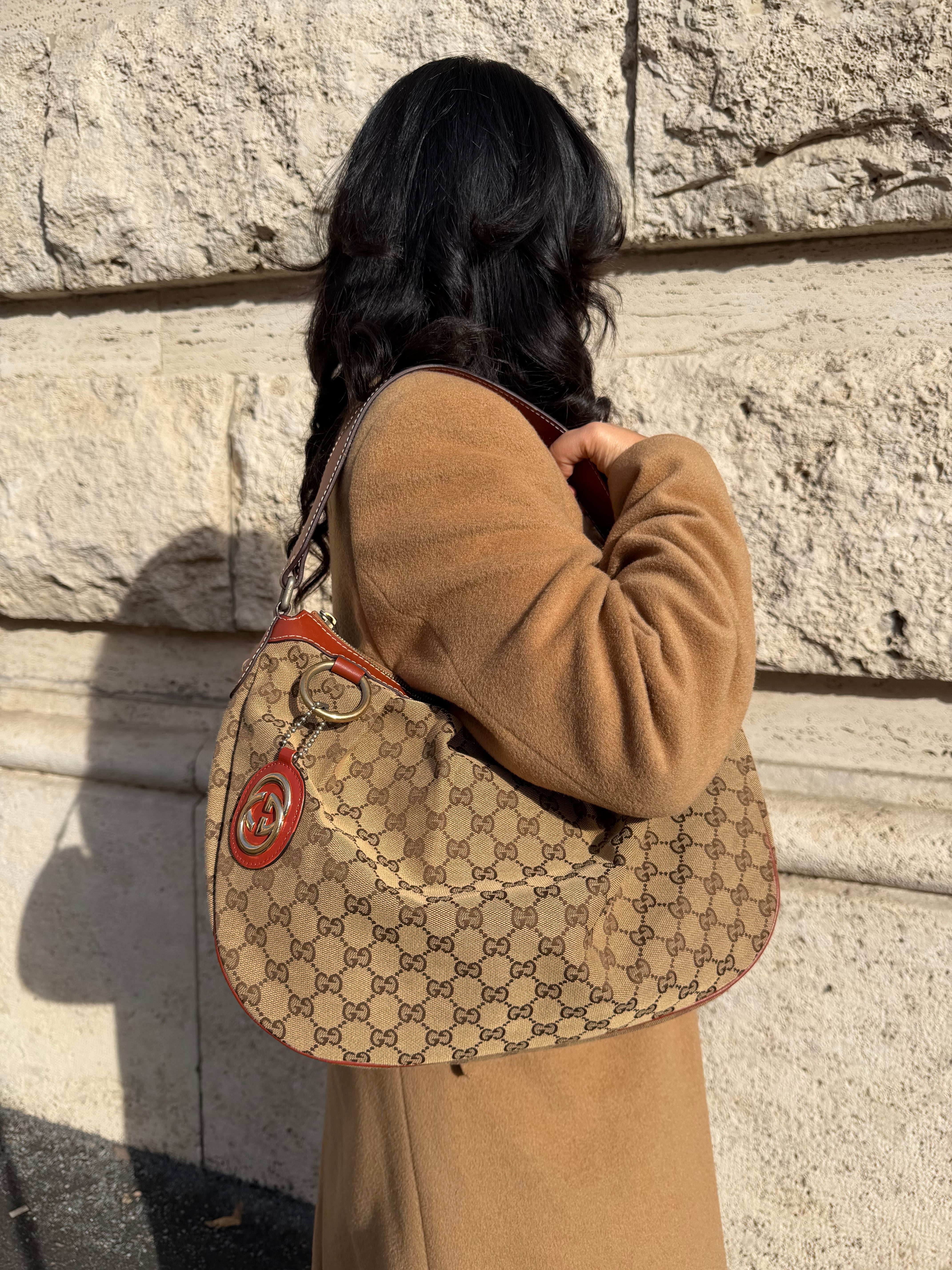 Gucci Sukey Hobo GG Canvas