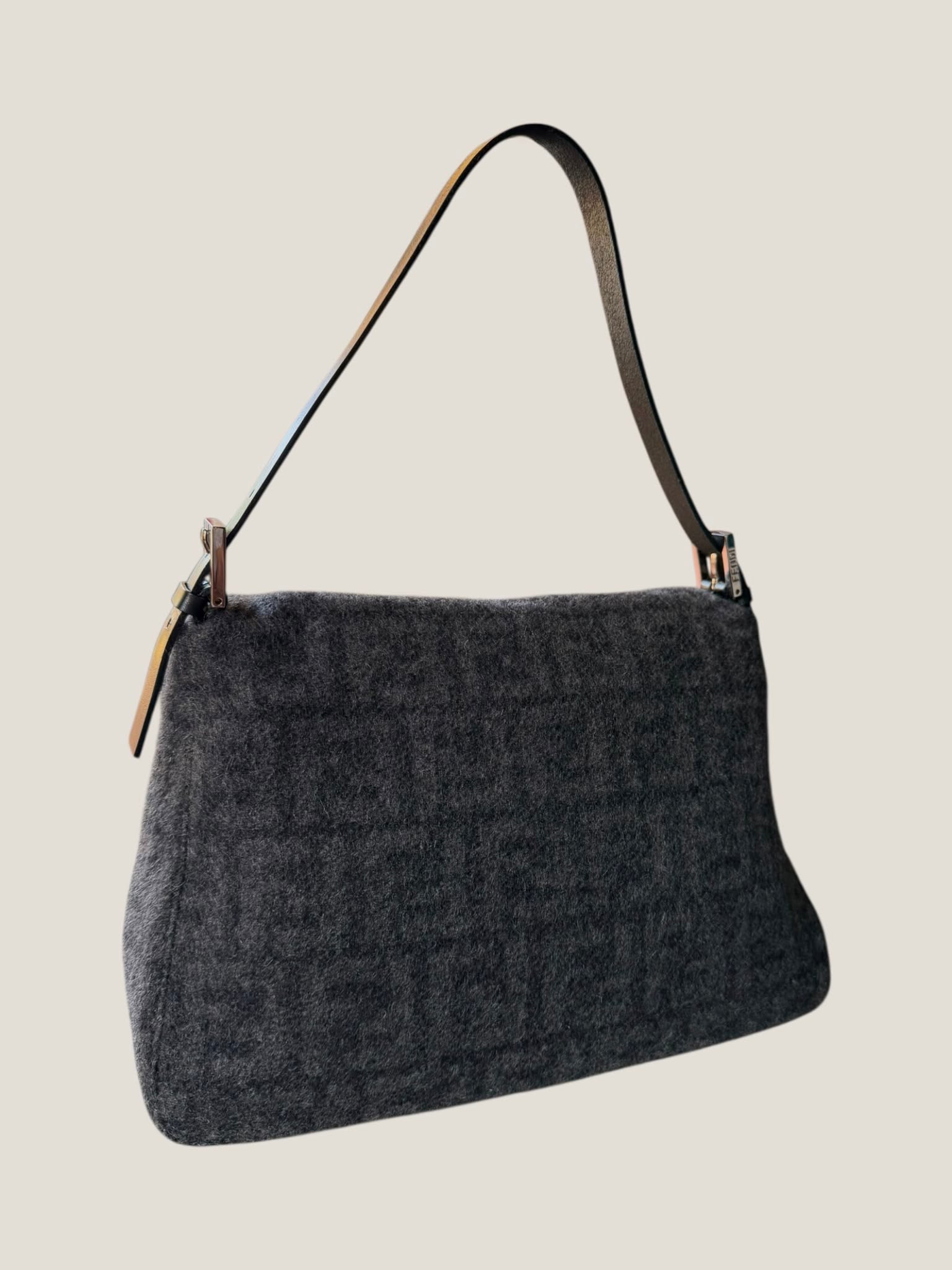 Fendi Mama Baguette FF Wool