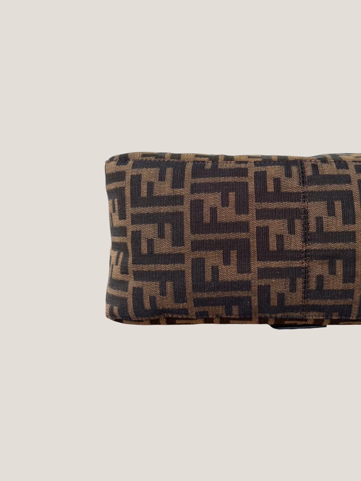 Fendi Mamma Baguette Zucca