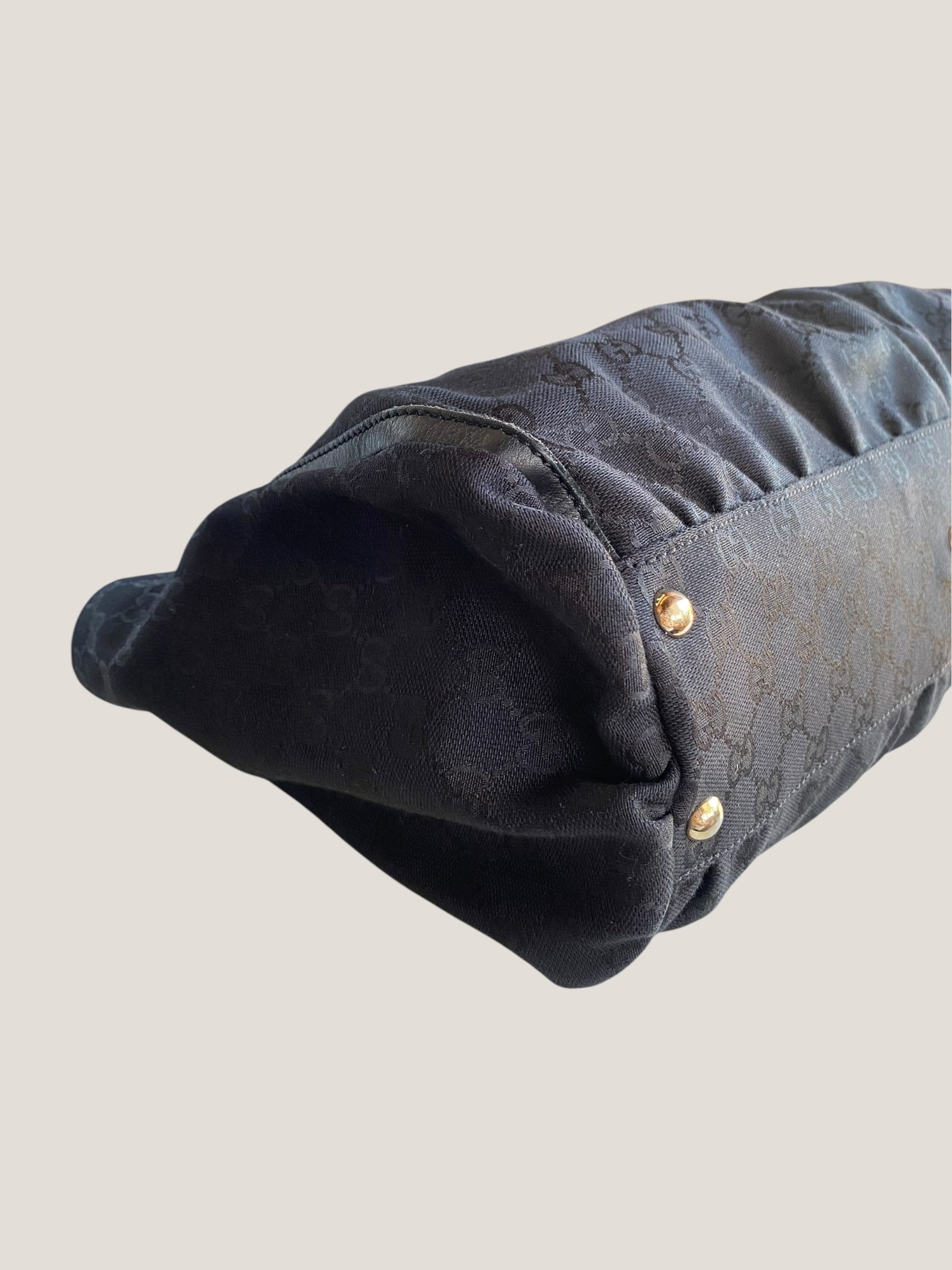 Gucci D ring GG monogram