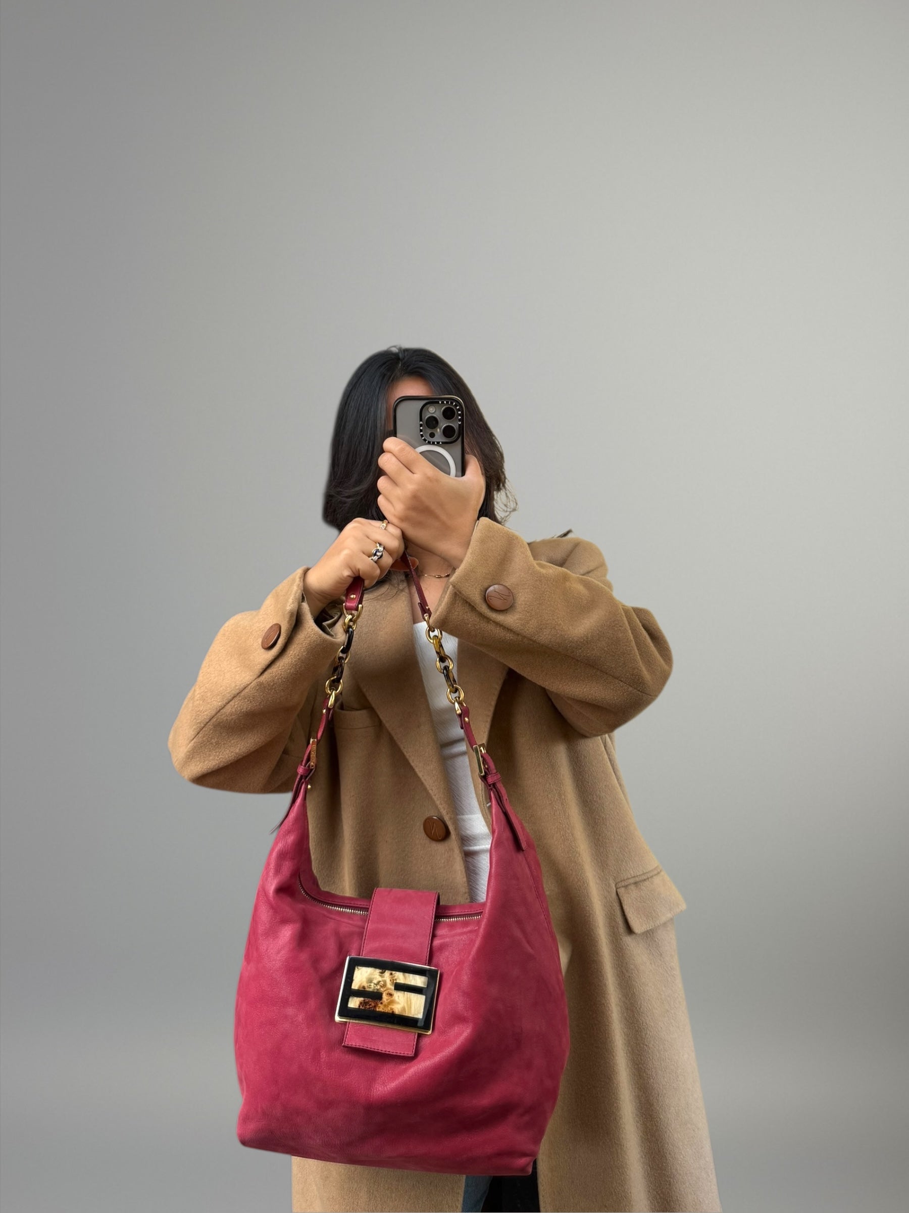 FENDI Baguette Hobo effetto shimmer