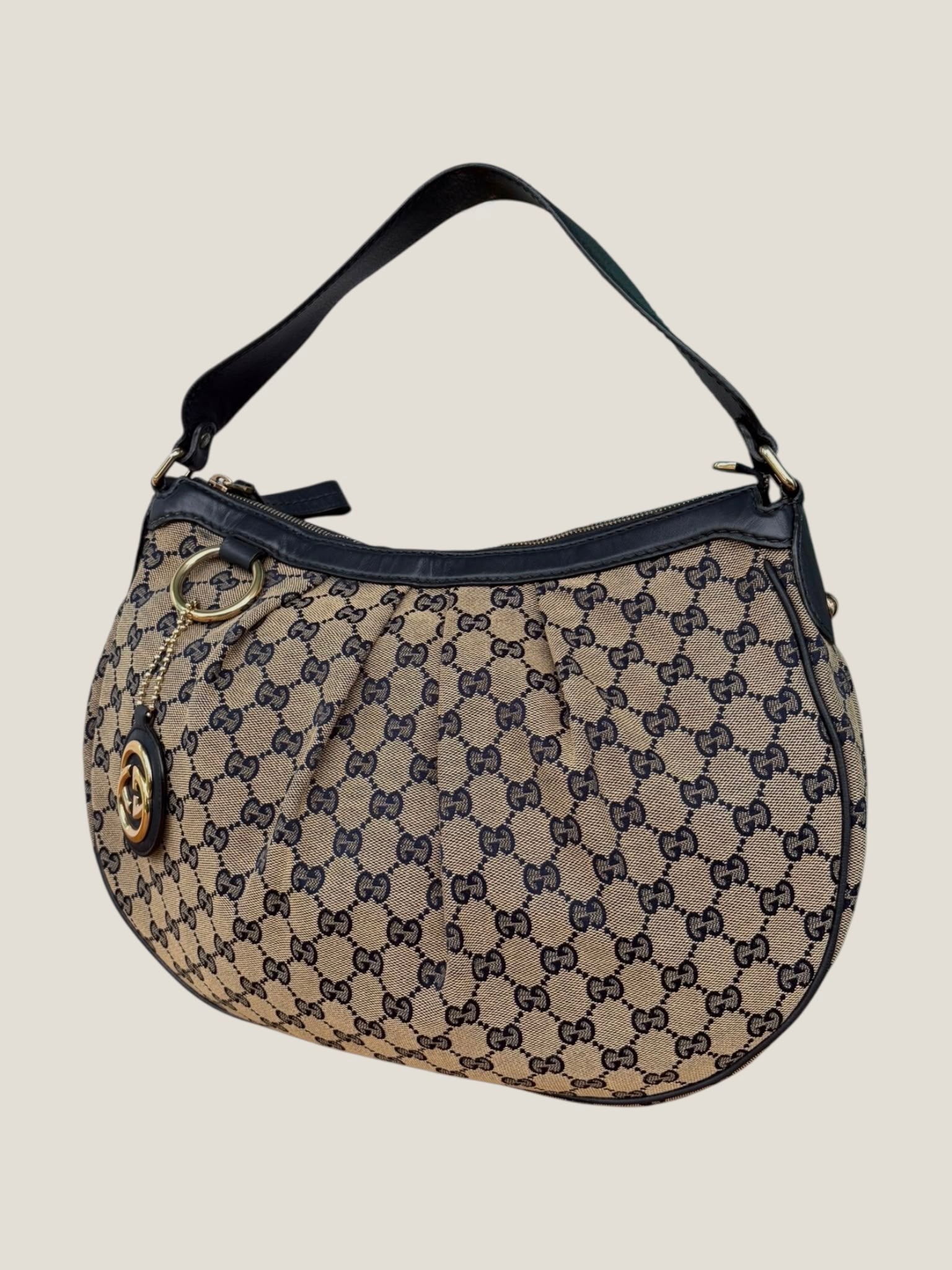 Gucci GG Sukey Hobo