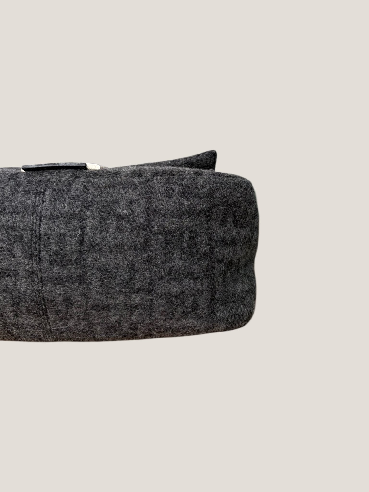 Fendi Mama Baguette FF Wool