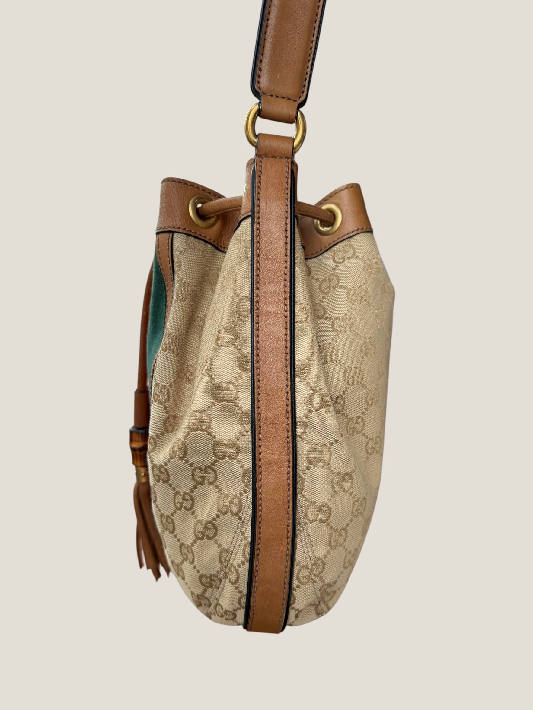 Gucci bucket GG con Web