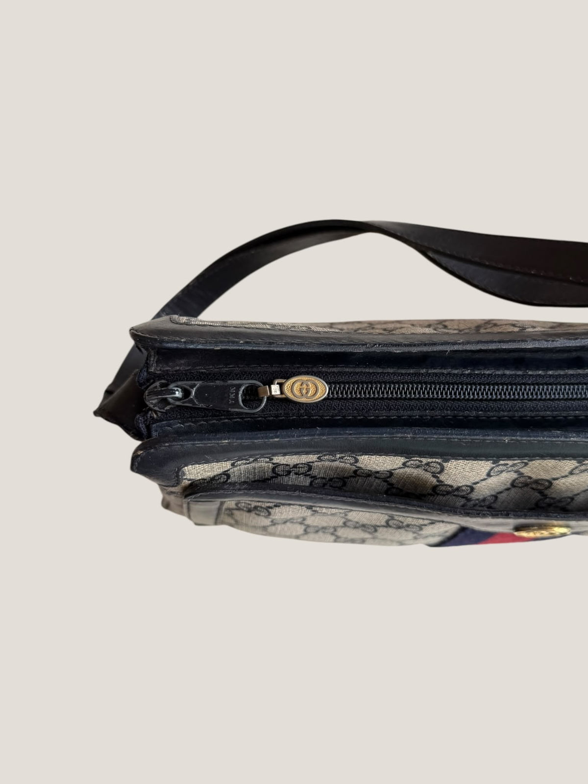 Gucci GG Supreme Web