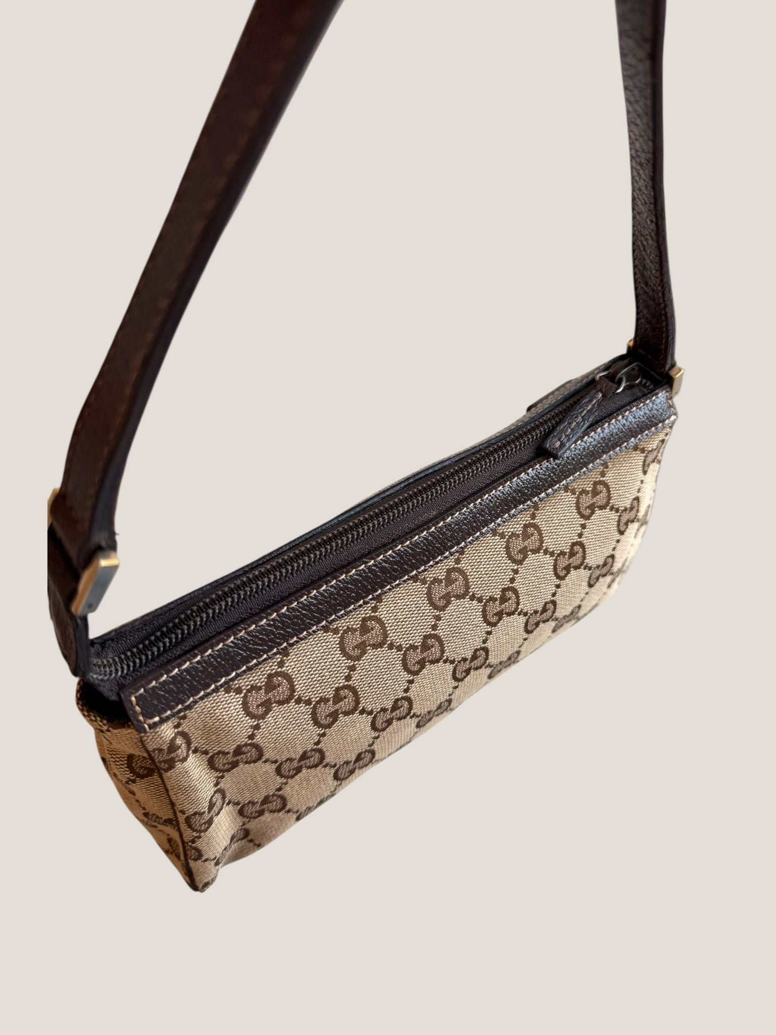 Gucci D-Ring Pochette
