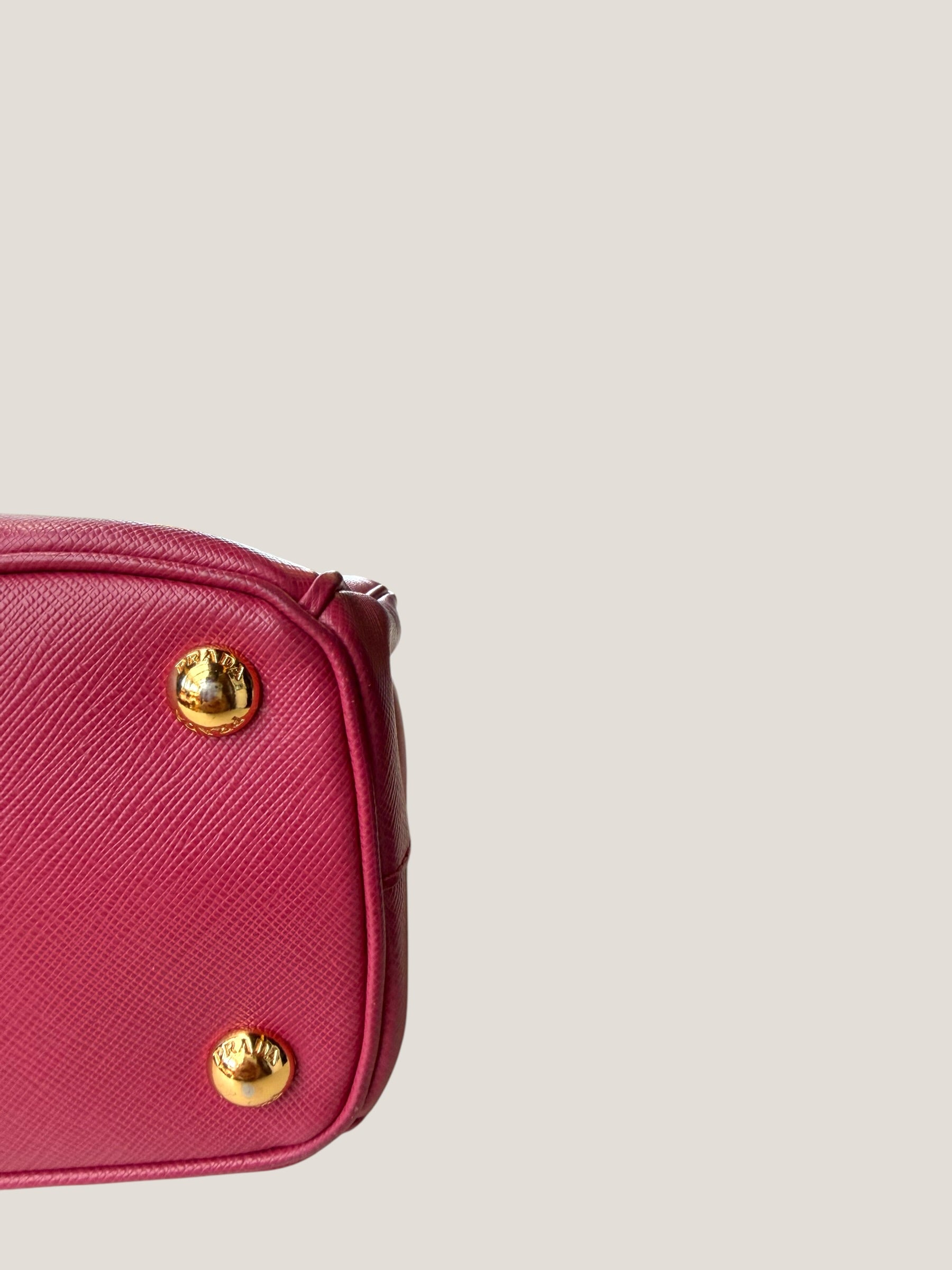 Prada Galleria Mini 25