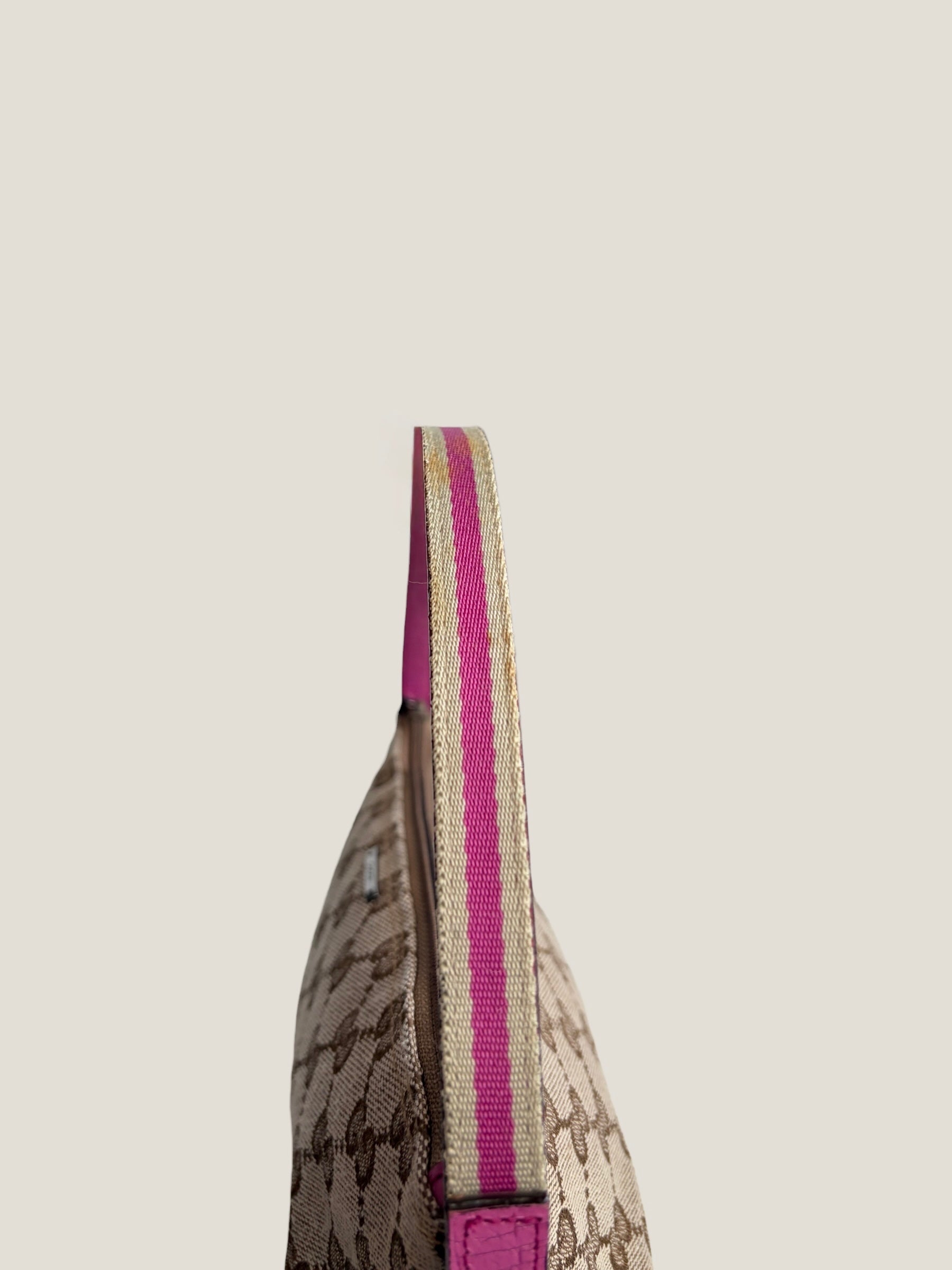 Gucci Pochette GG