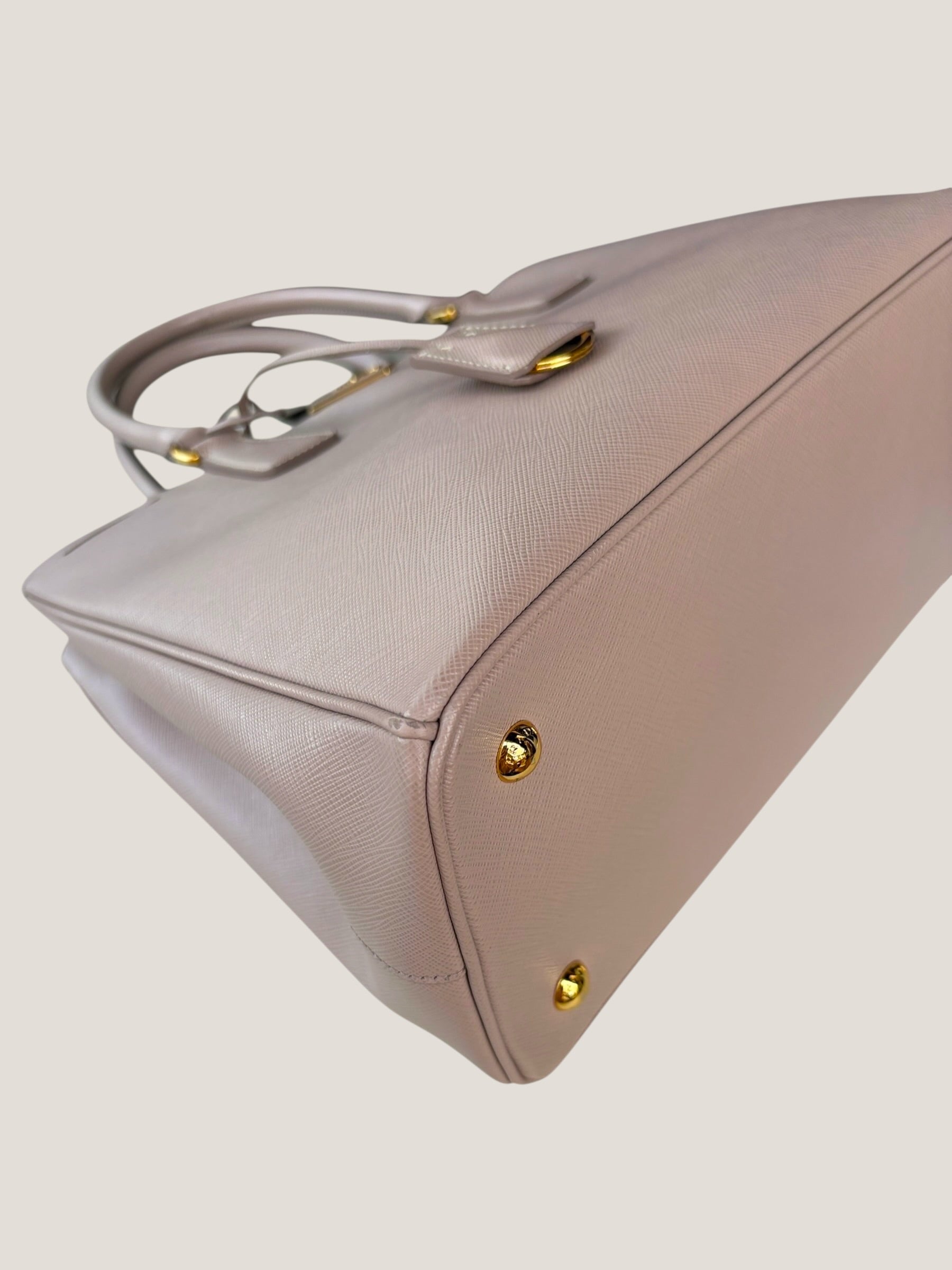 Prada Galleria Medium