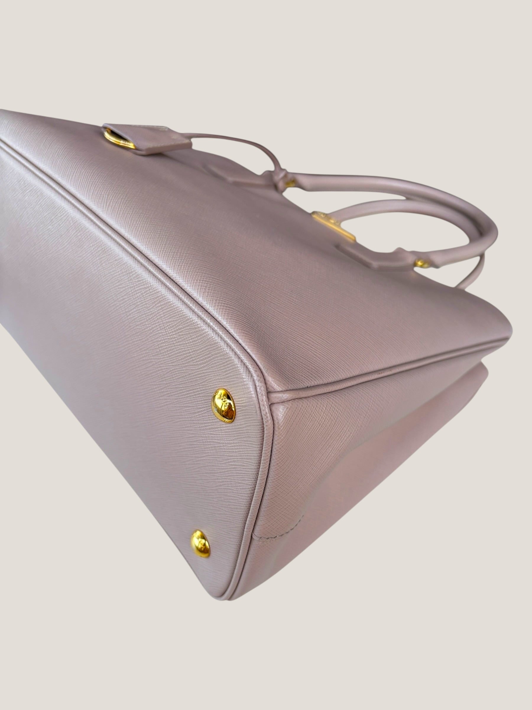 Prada Galleria Medium