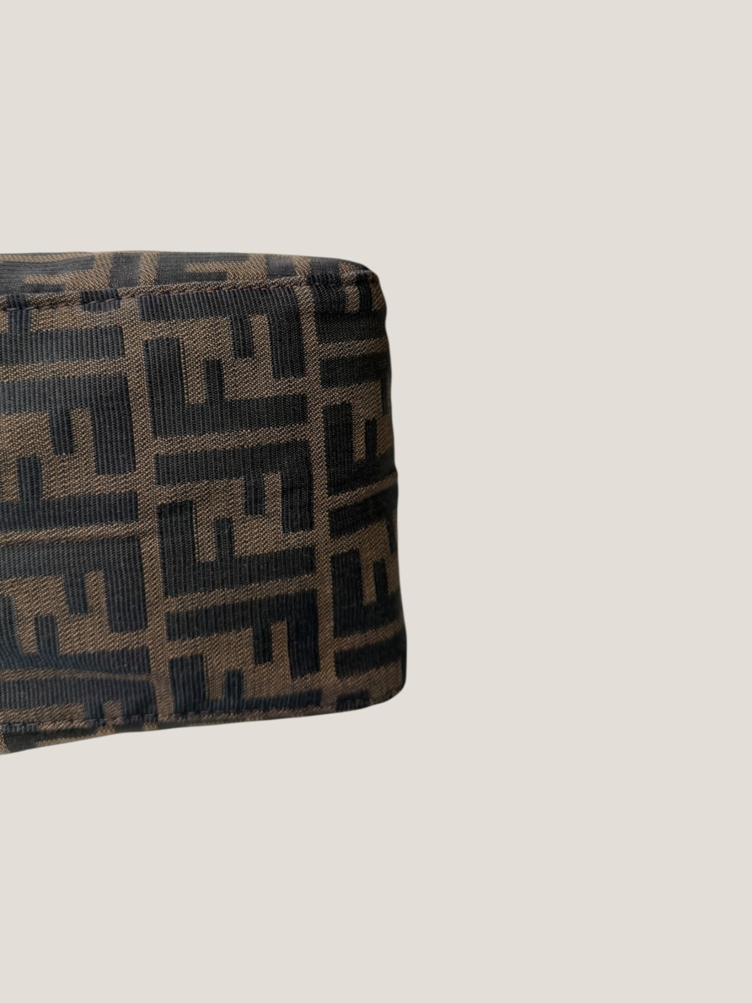 Fendi Mamma Baguette Zucca