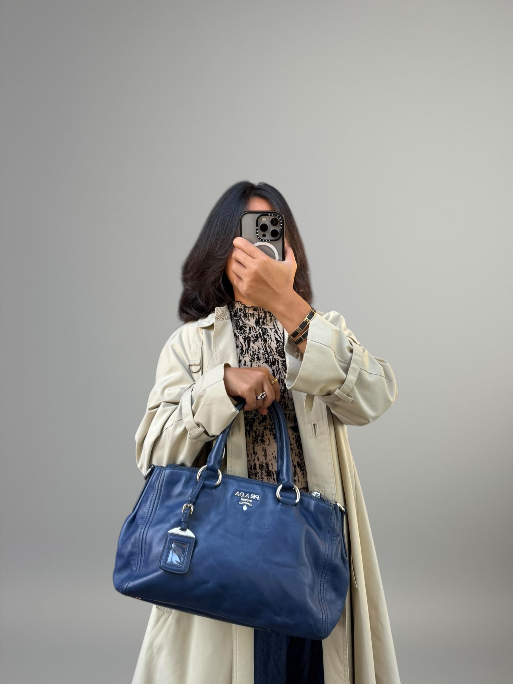 PRADA BOWLER IN PELLE BLU