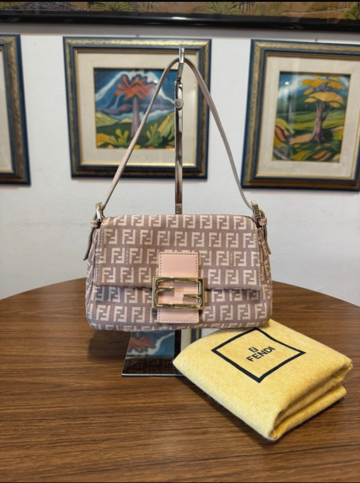 Fendi mini baguette