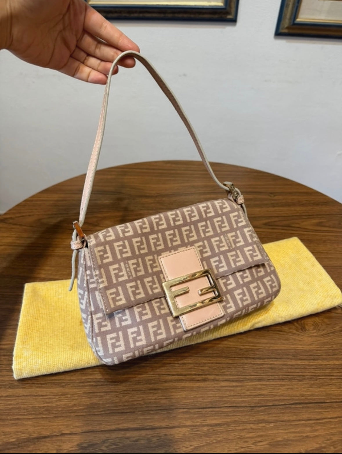 Fendi mini baguette