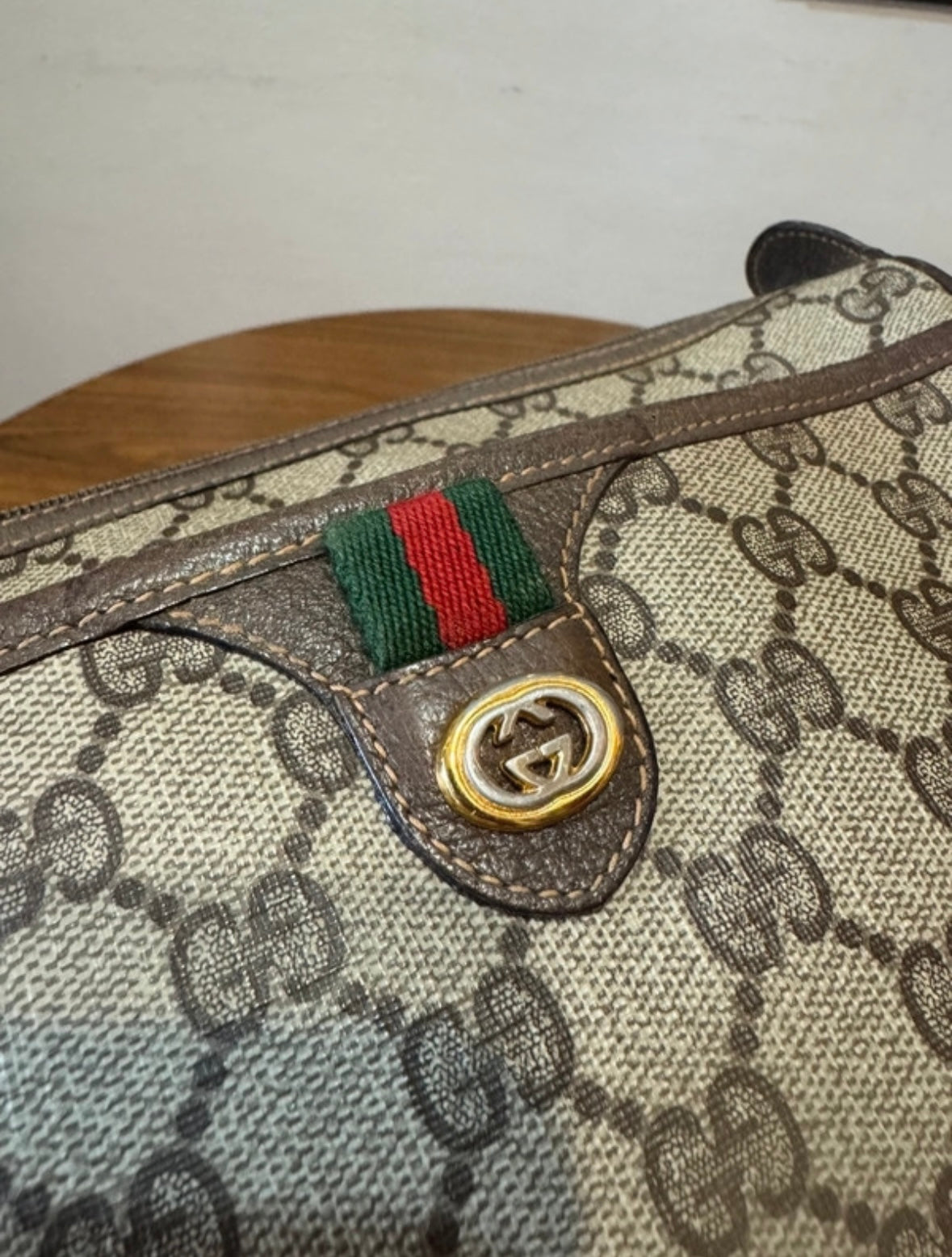 Gucci Supreme web sherry line