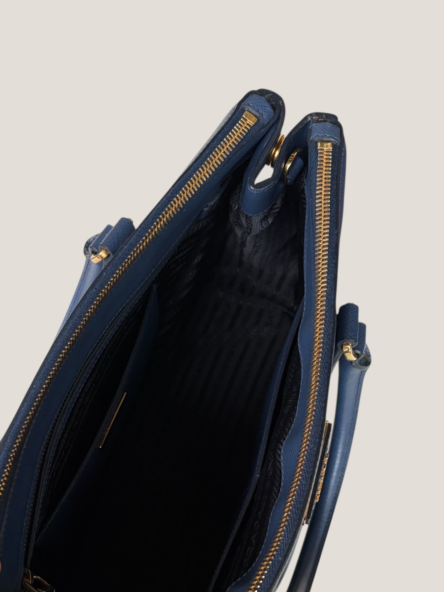 Prada Galleria Large Blu