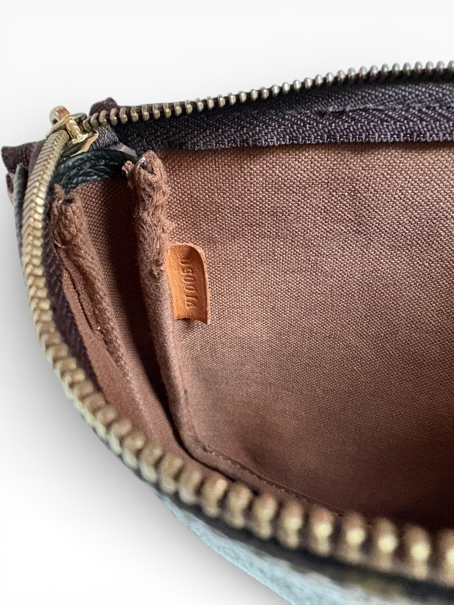 Louis Vuitton Pochette Accessoires