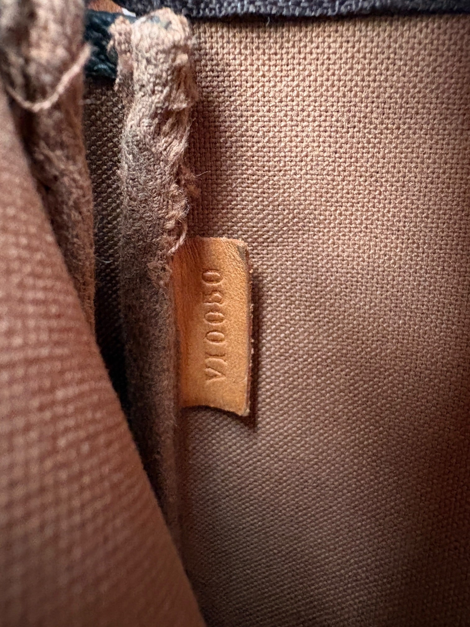 Louis Vuitton Pochette Accessoires