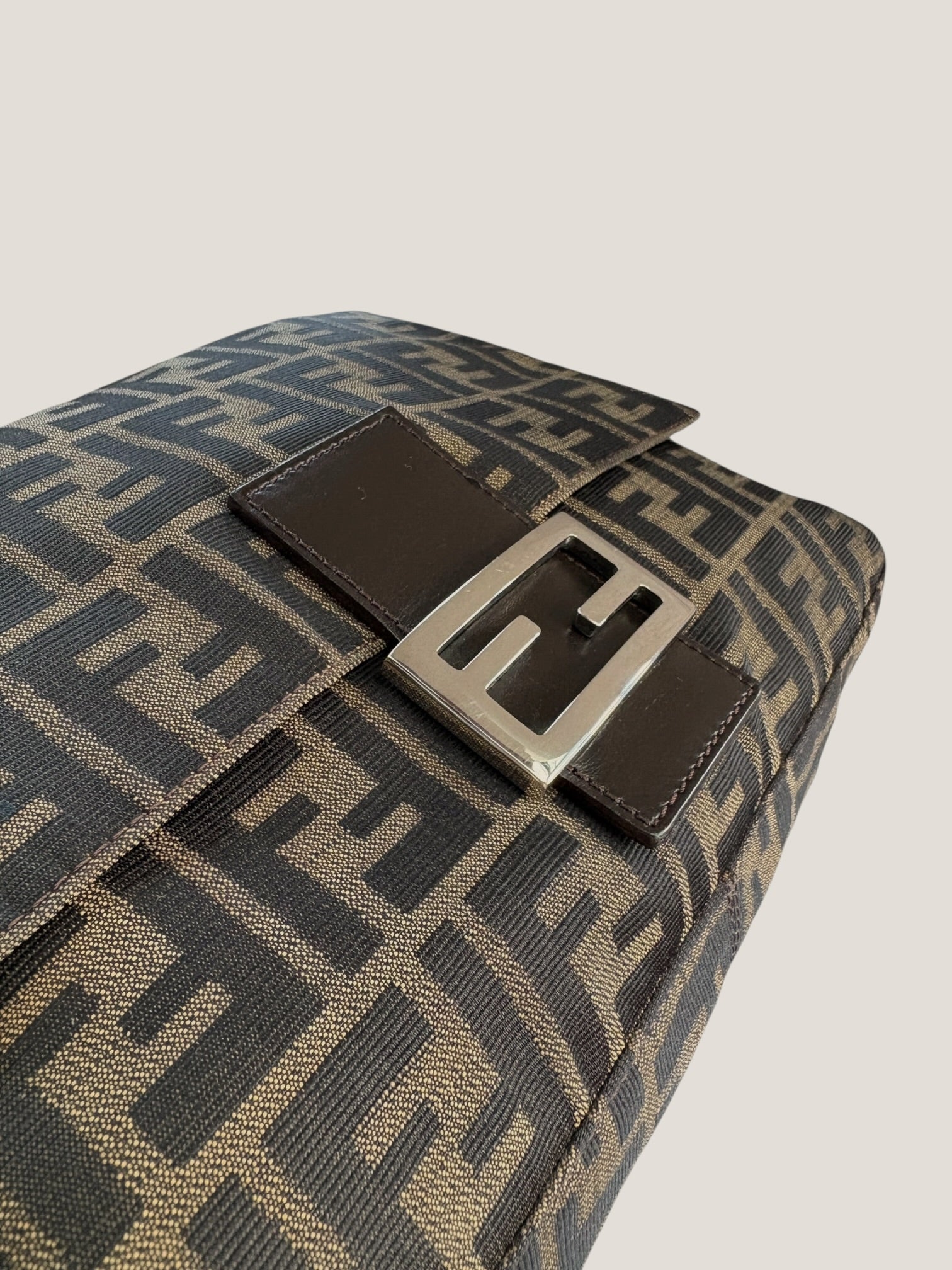 Fendi Mamma Baguette Zucca