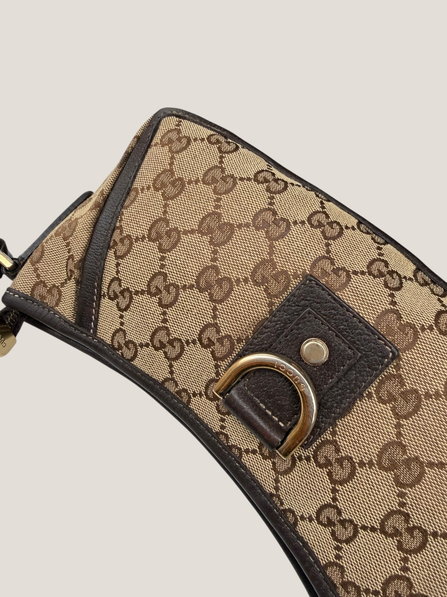 Gucci D Ring Pochette