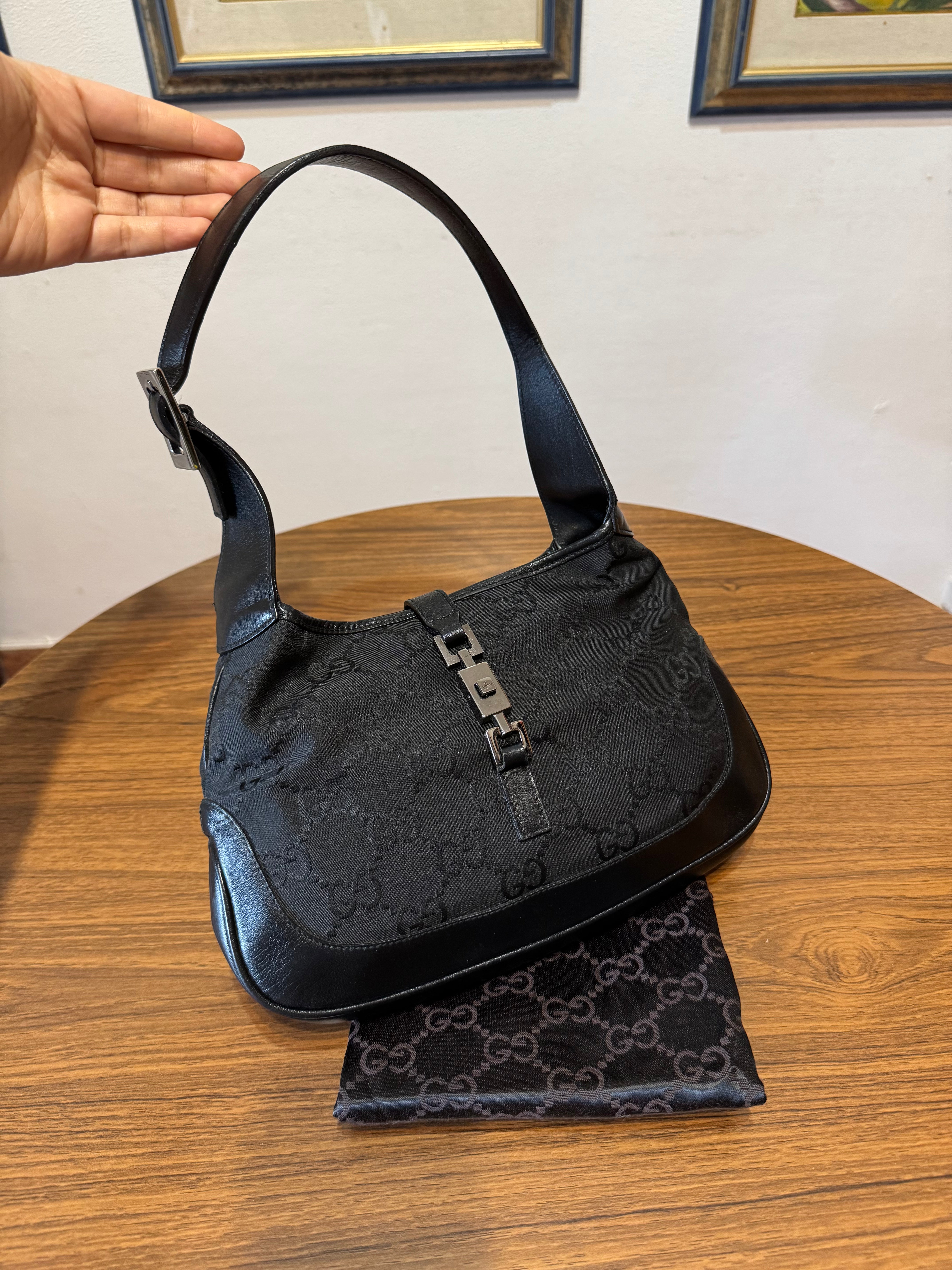 Gucci Jackie