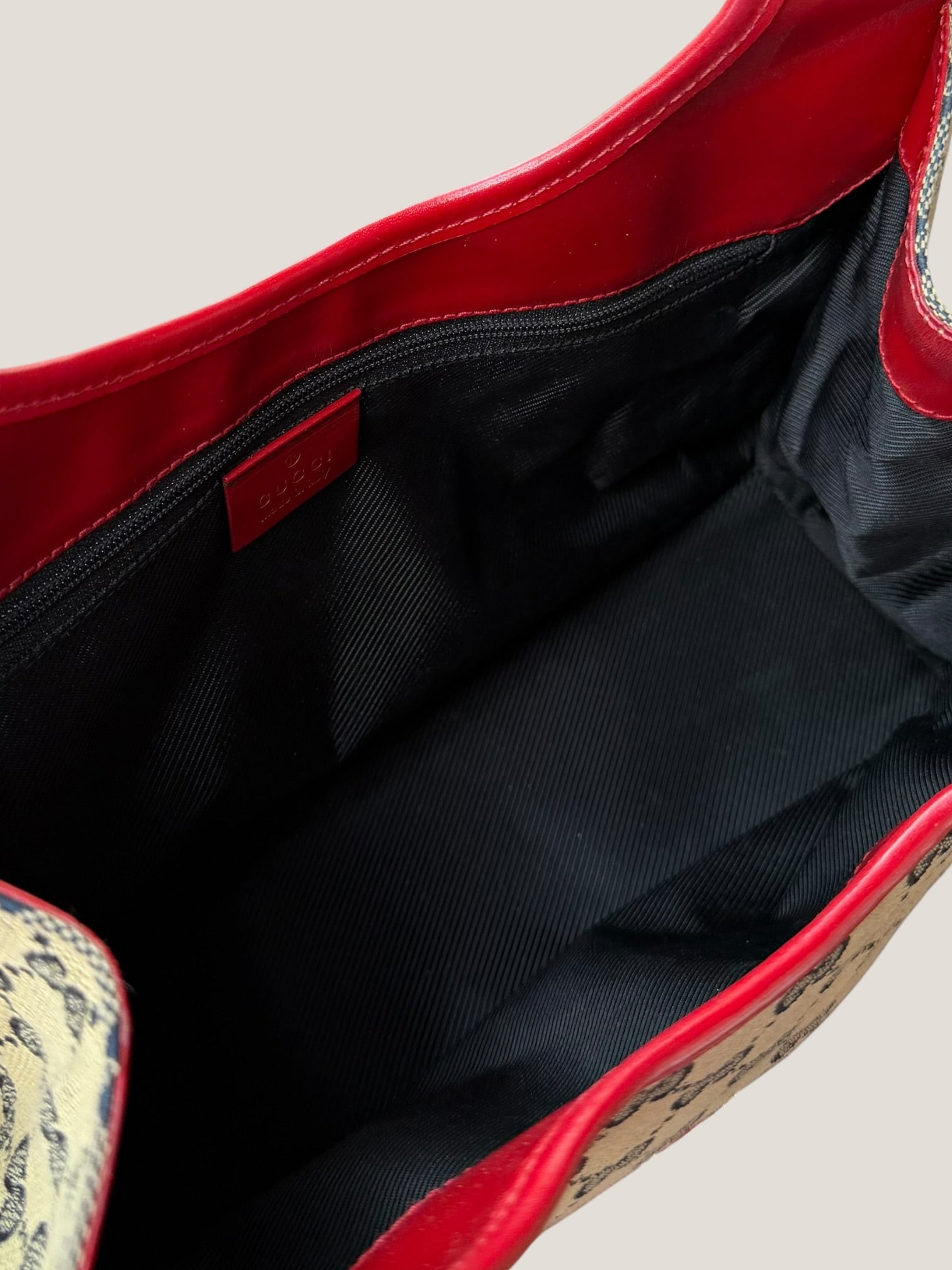 Gucci Jackie con profili rossi