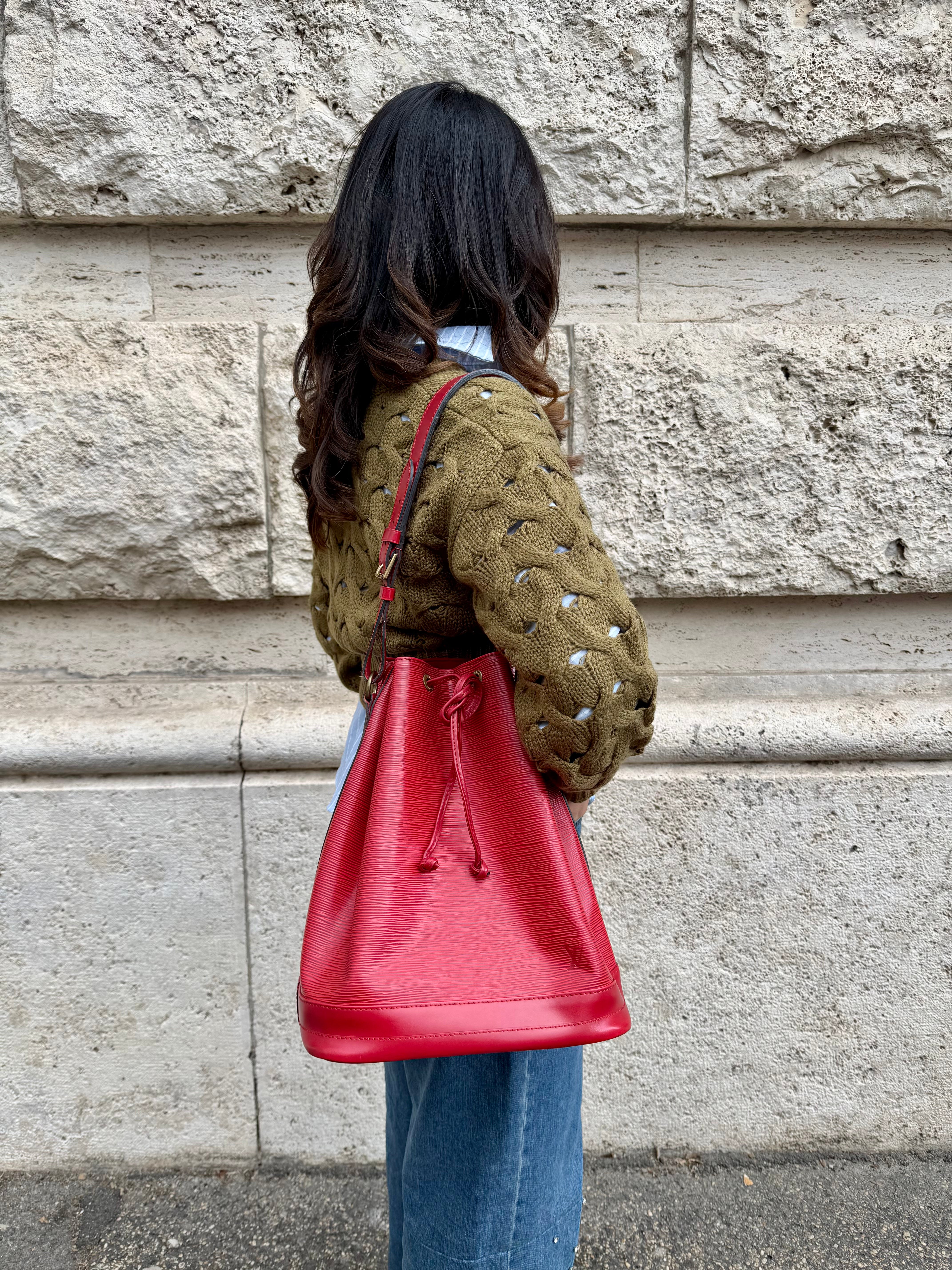 Louis Vuitton Noé in pelle Epi