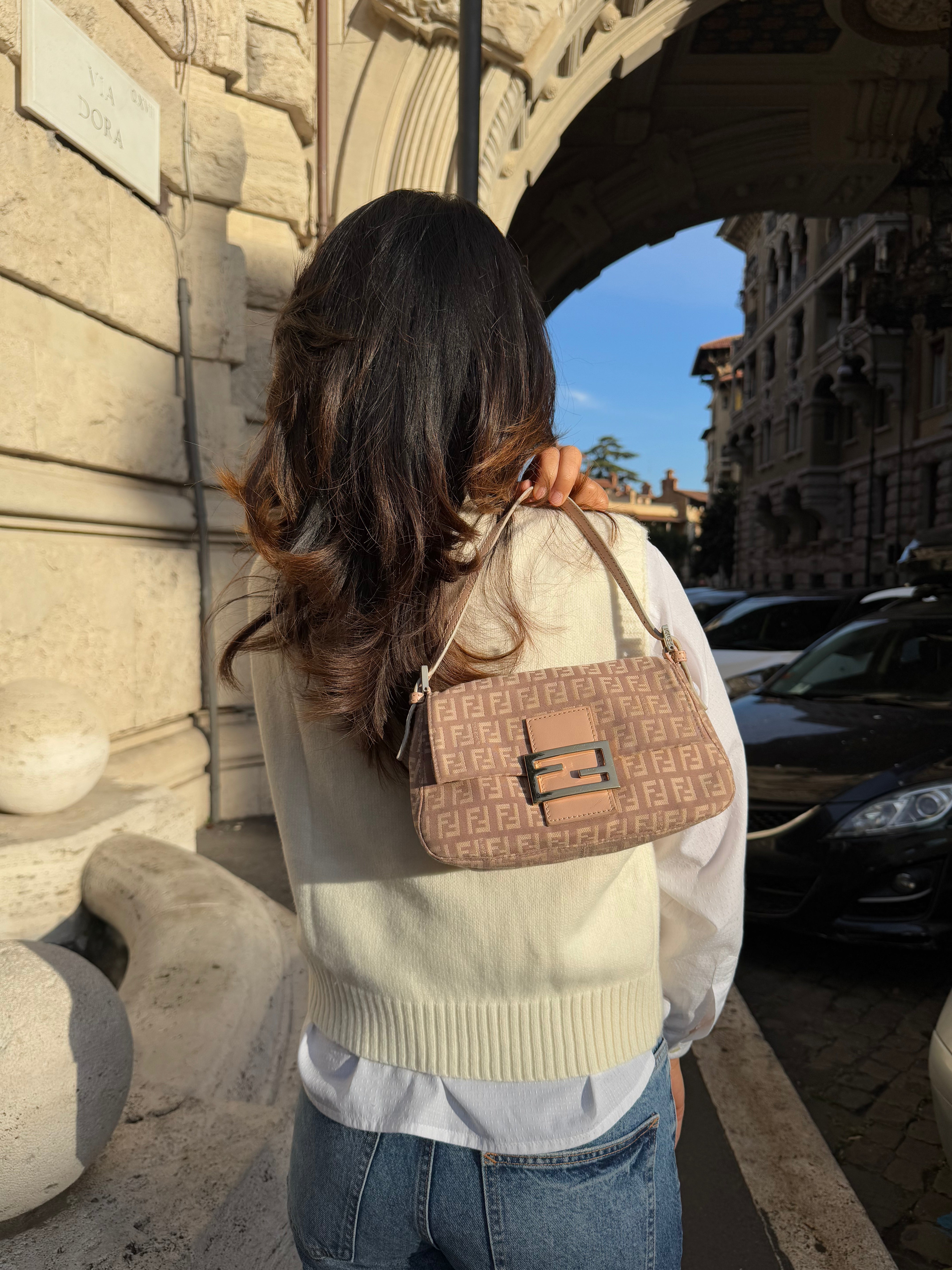 Fendi mini baguette