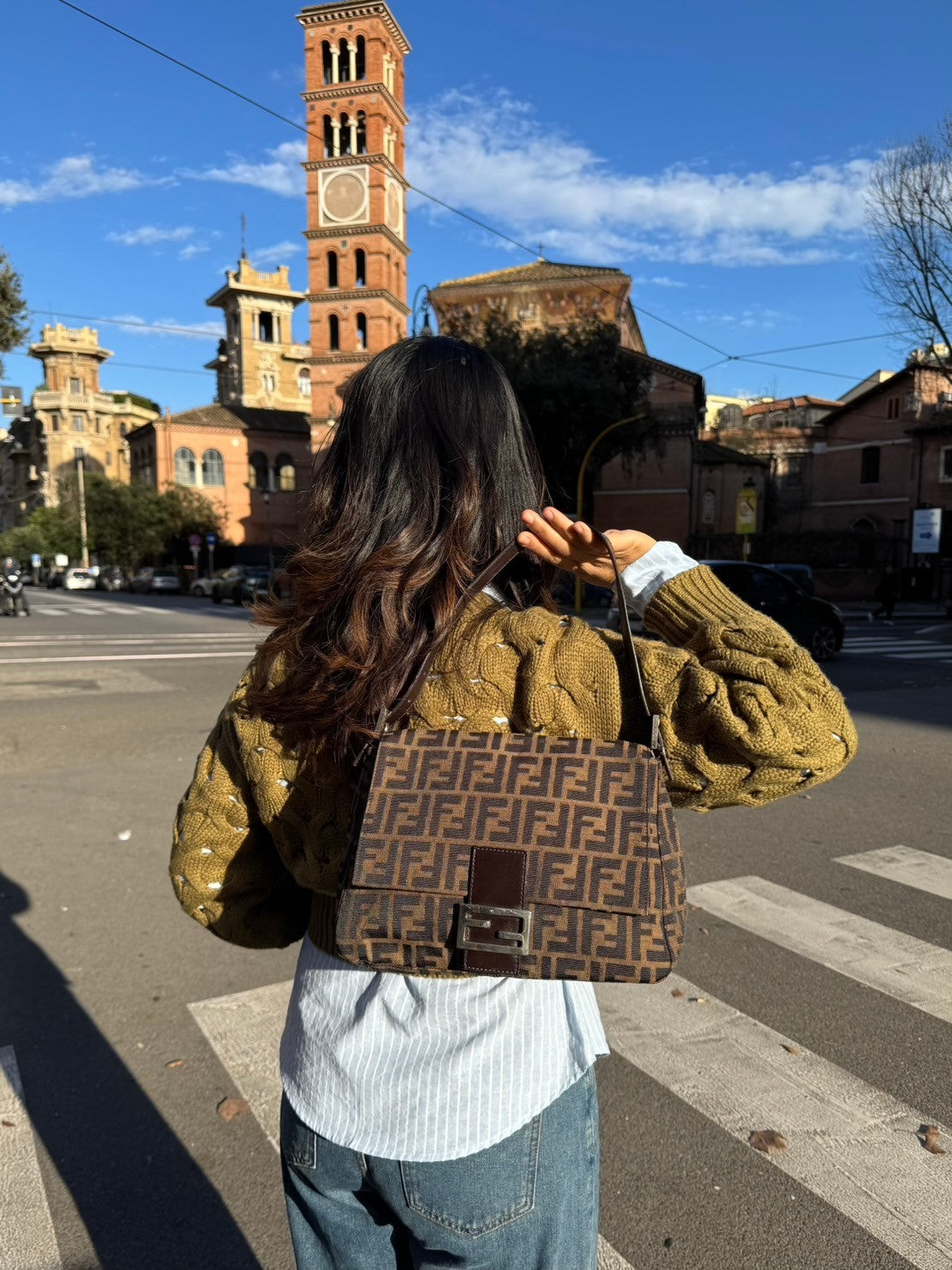 Fendi mamma baguette
