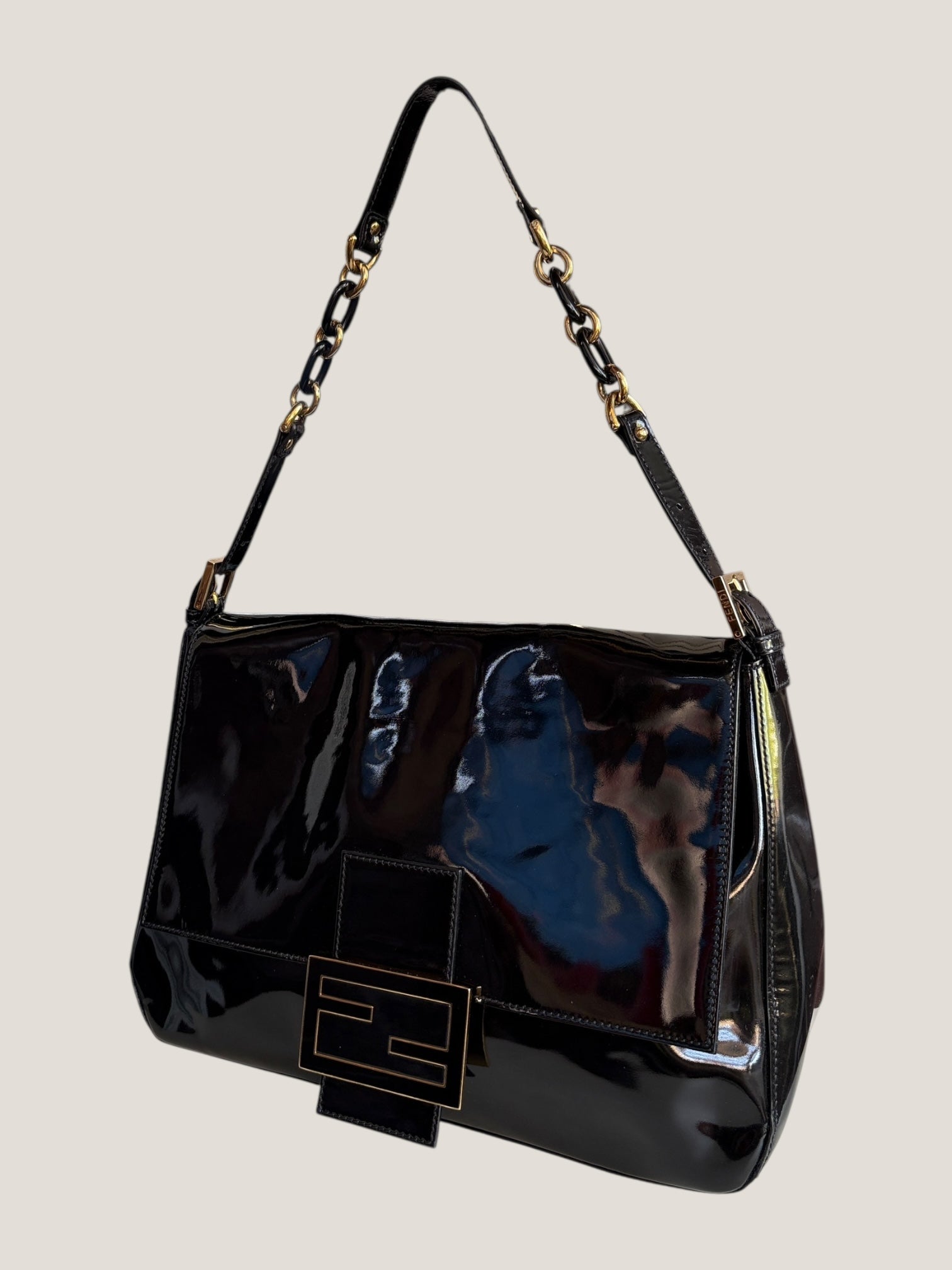 Fendi Mamma Baguette Vernice Nera